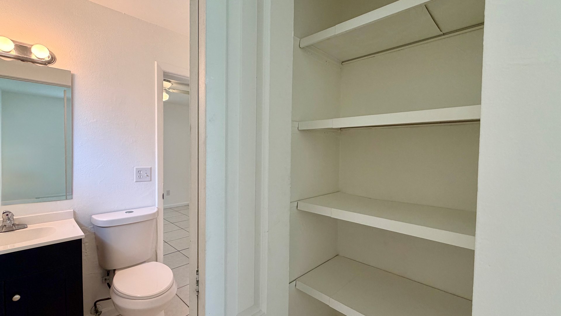 Casselberry Two-Bedroom Unit in Half-Duplex with Private Yard