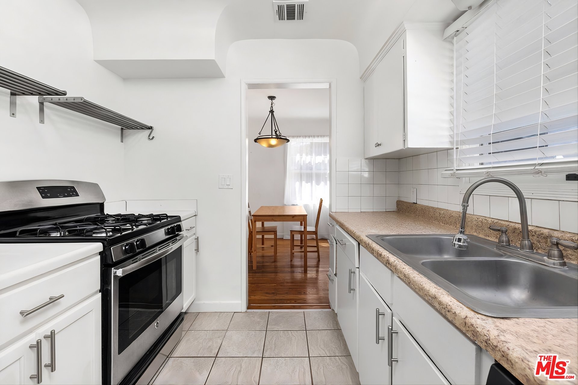 425 W Riverside Drive