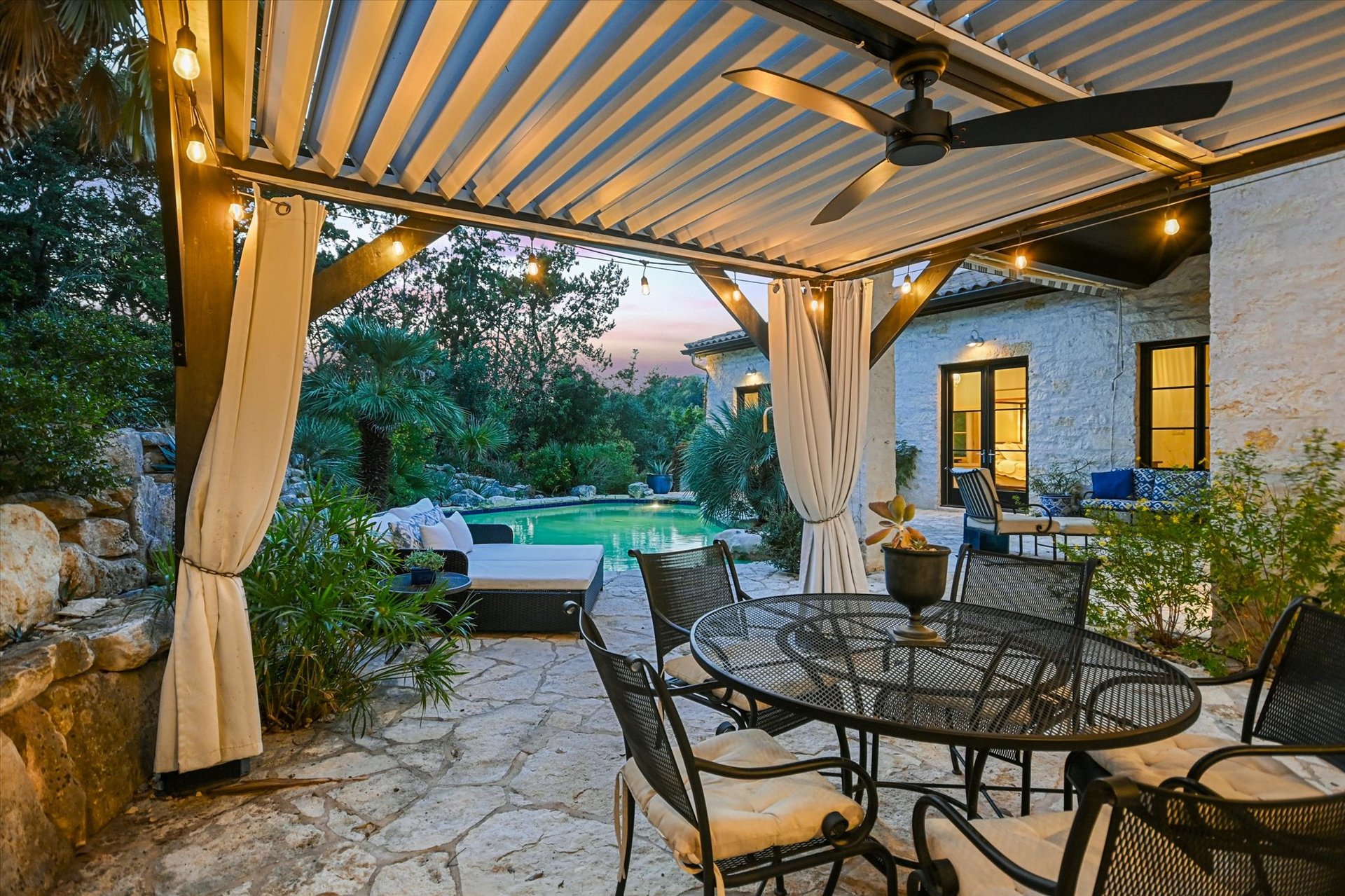 698 Windsong Trail