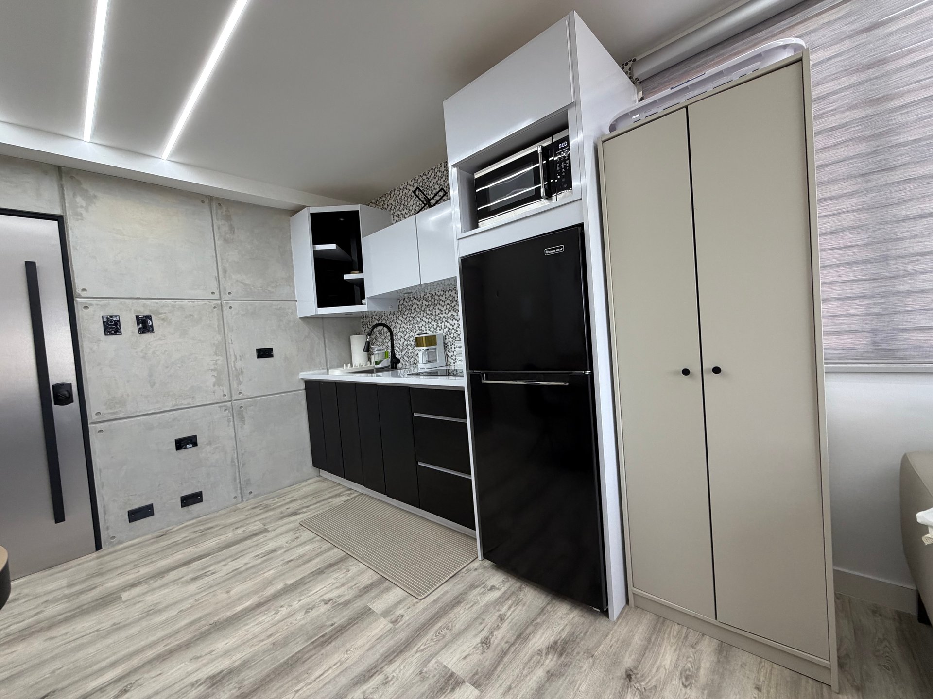 Cerro Gordo Beach apartment