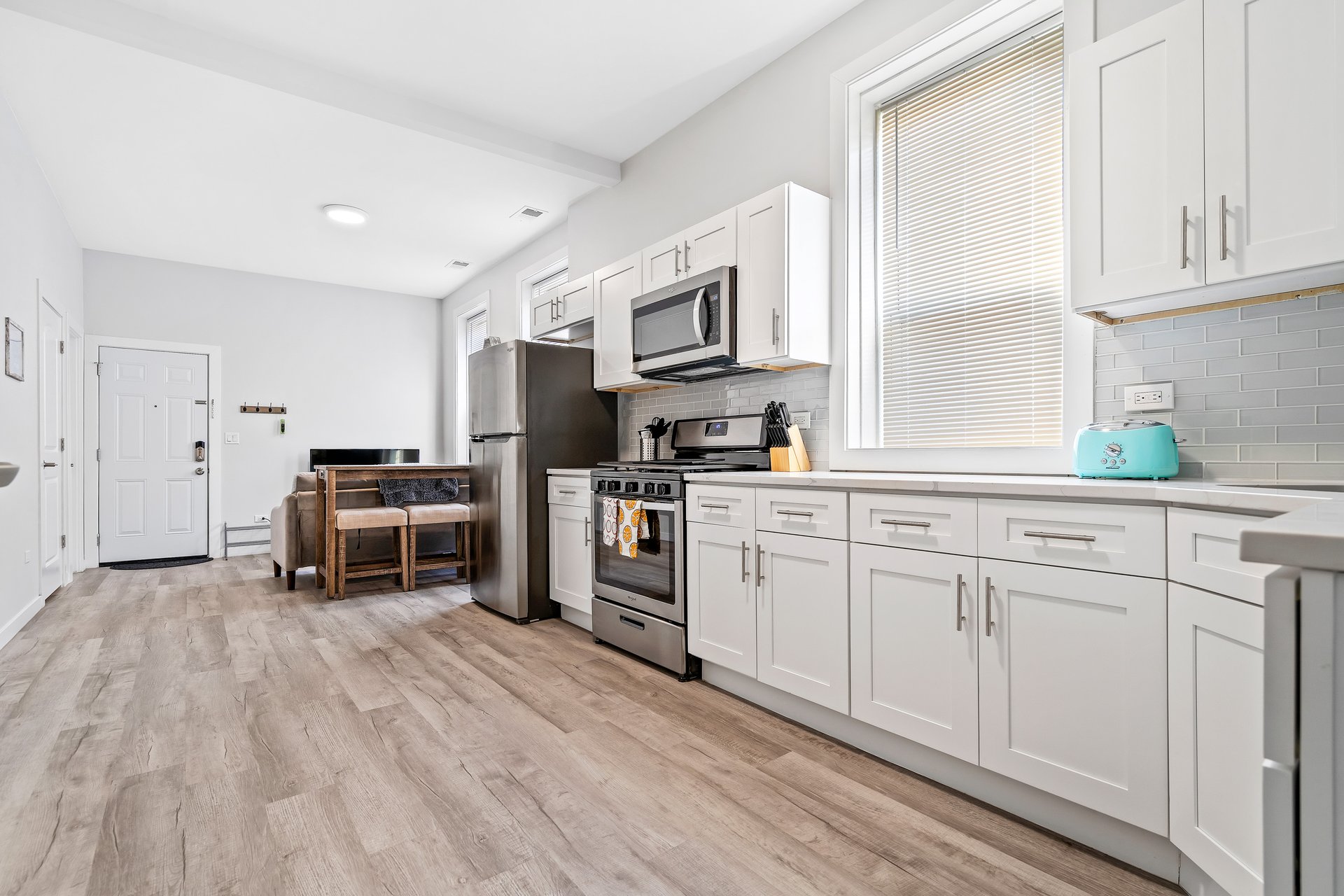 1226 W 31st Pl  Chicago, IL 60608