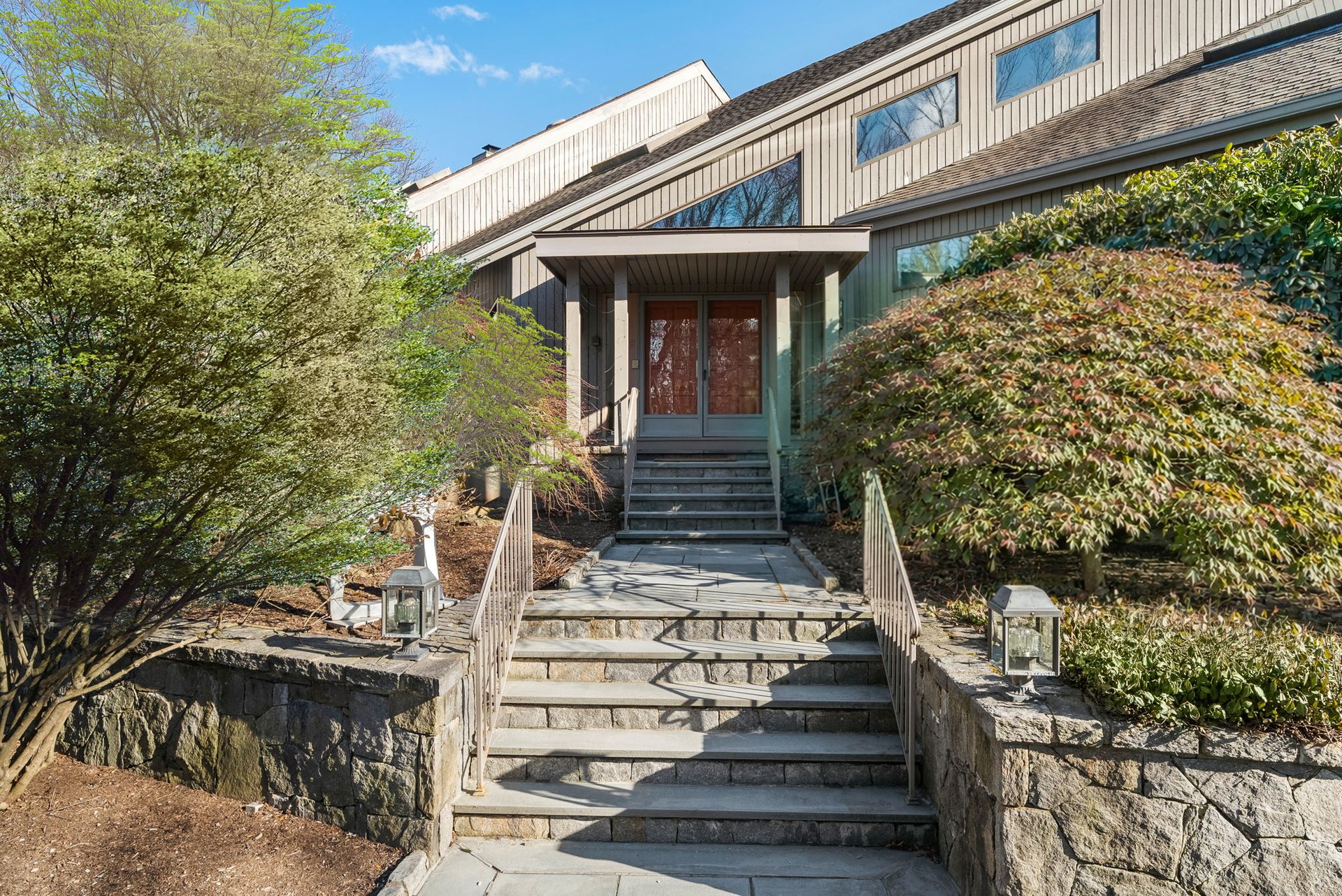 2 Judy Point Lane