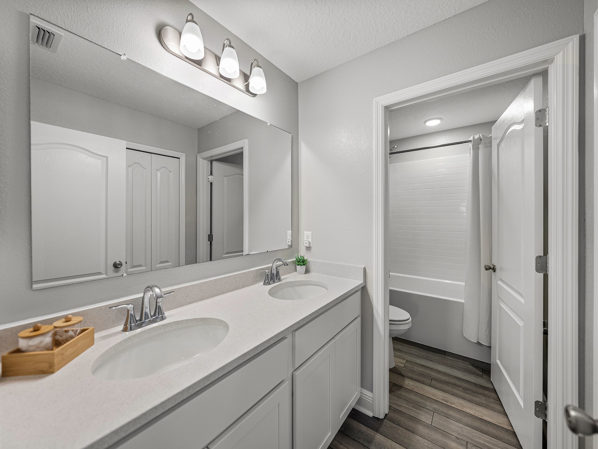 11232 Bram Bay Court