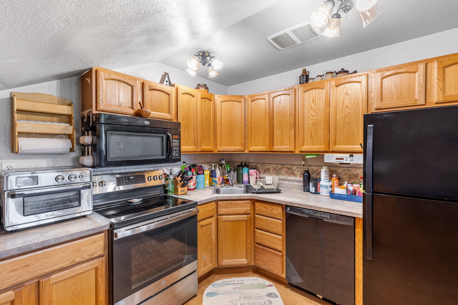 141 COUNTY ROAD 184