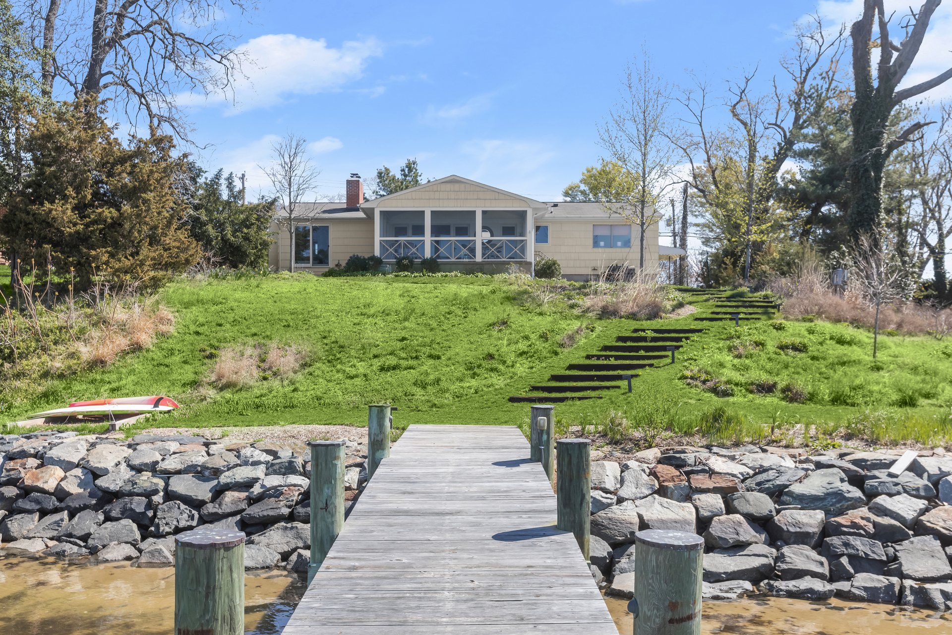 5167 Mountain Road