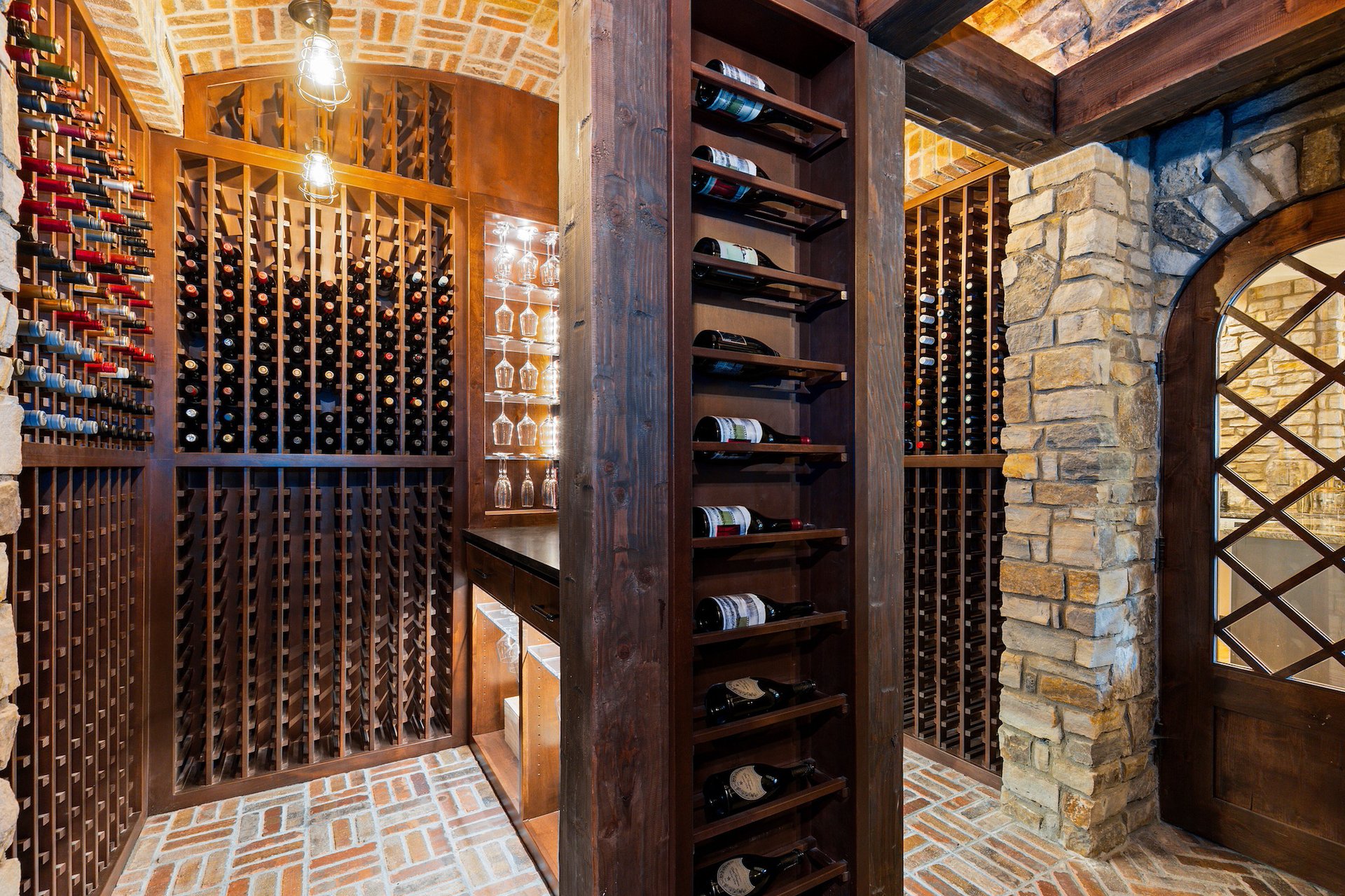 7208 Raphael Lane