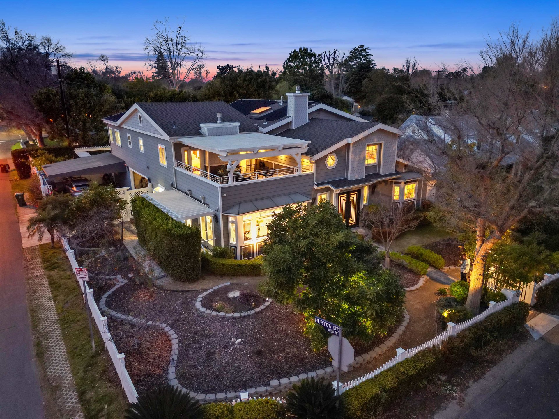 4905 Morella Ave, Valley Village