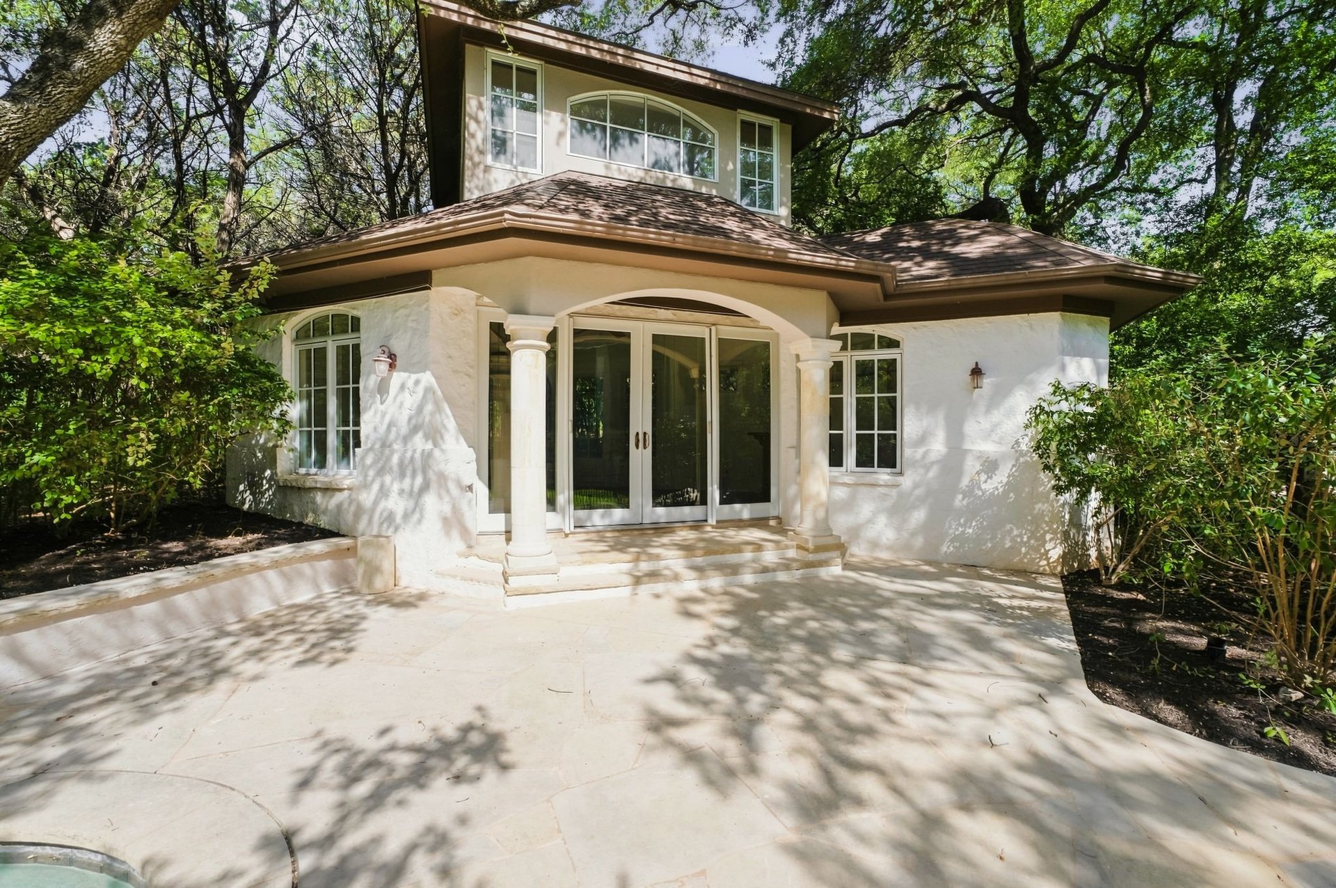2900 Meandering River Court
