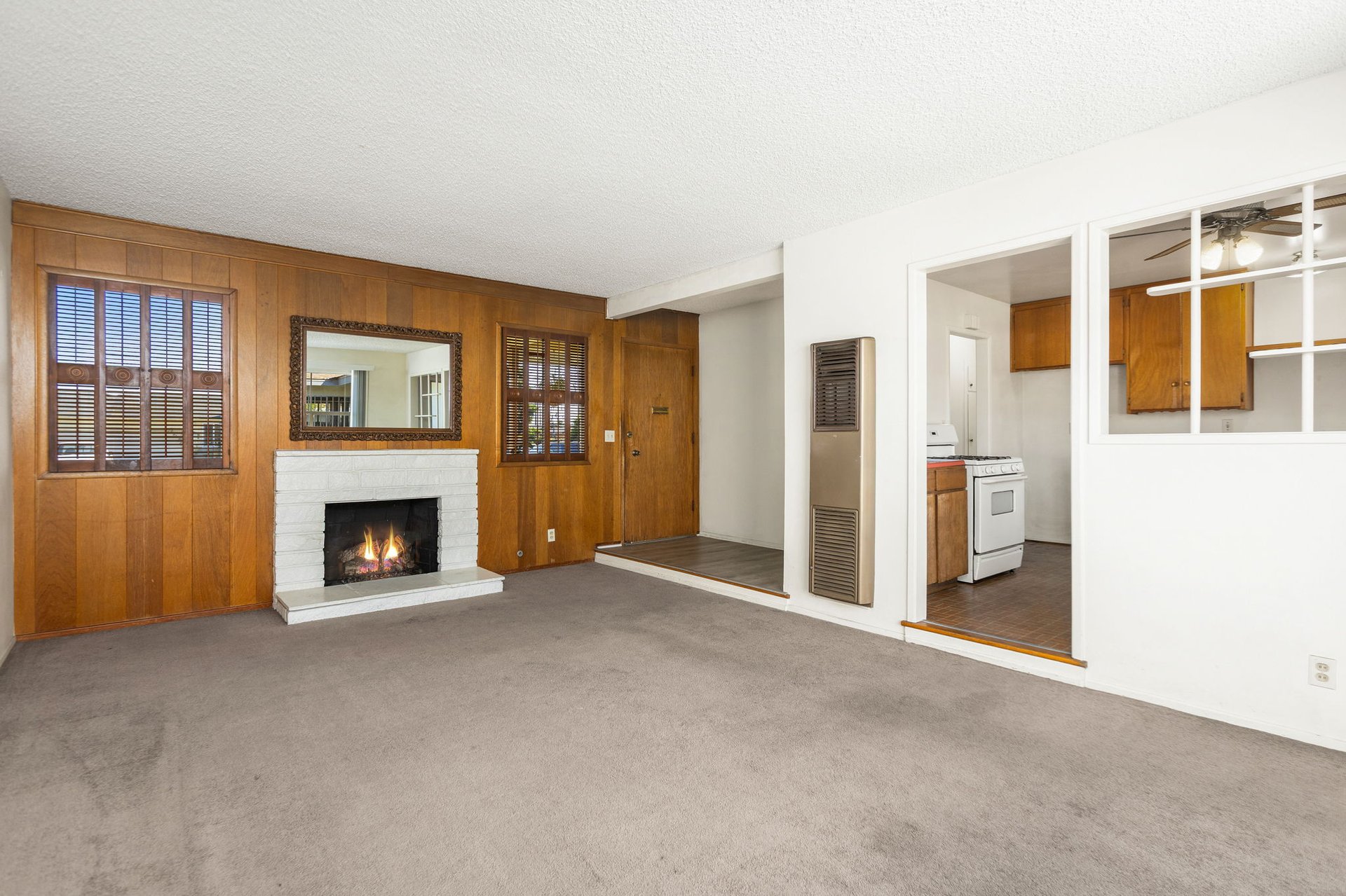 8805 Stardust Lane