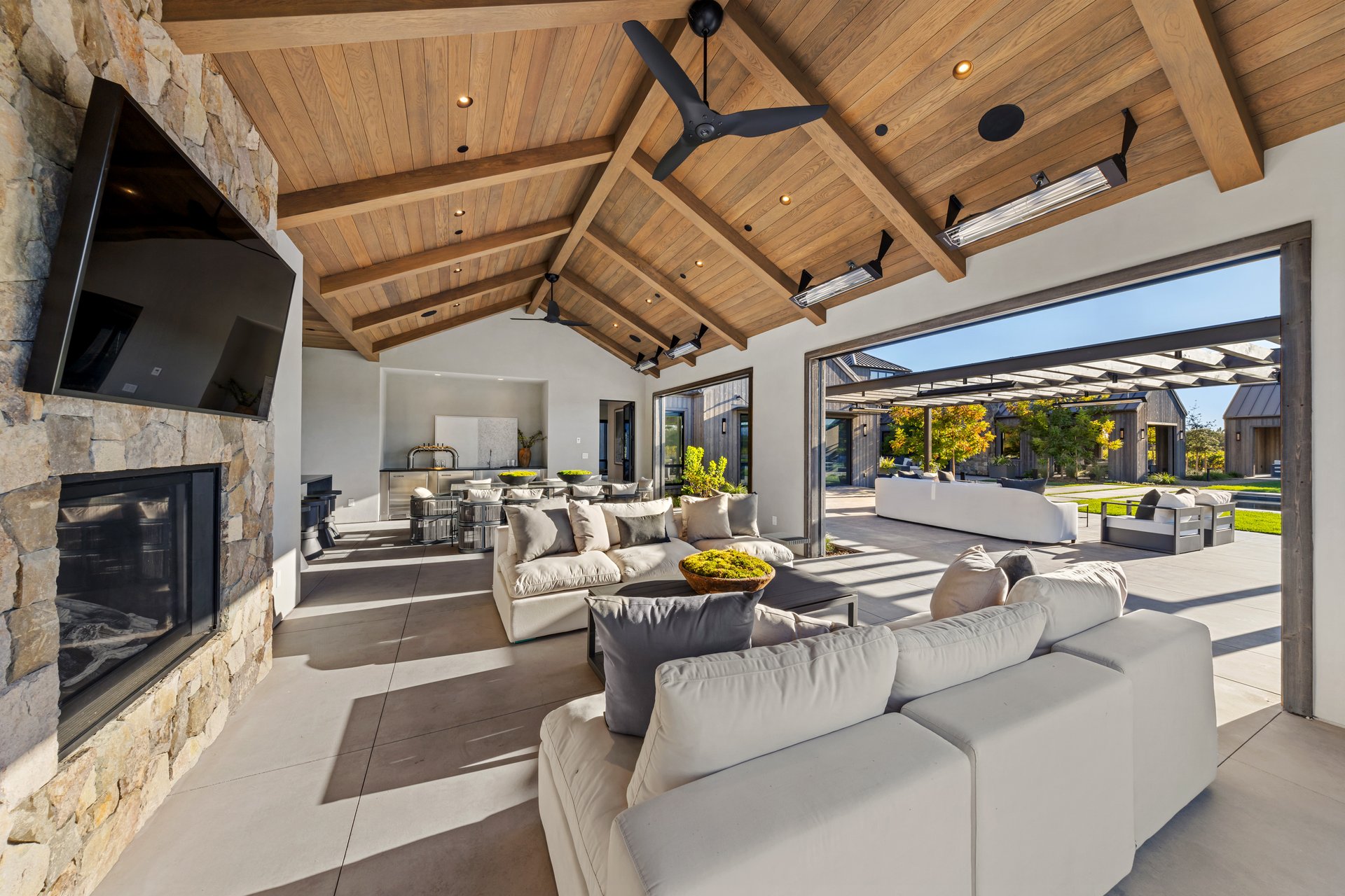 World Class Napa Valley Compound