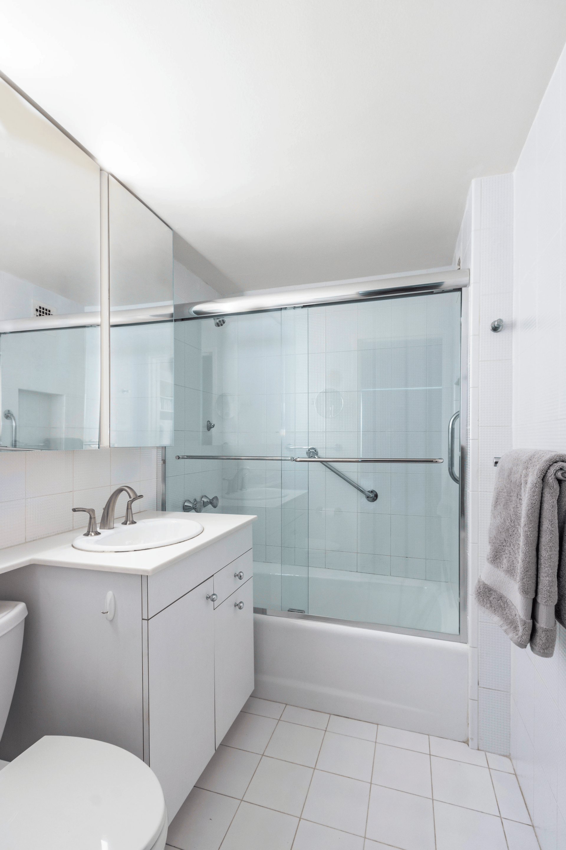 155 East 76th Street #6K