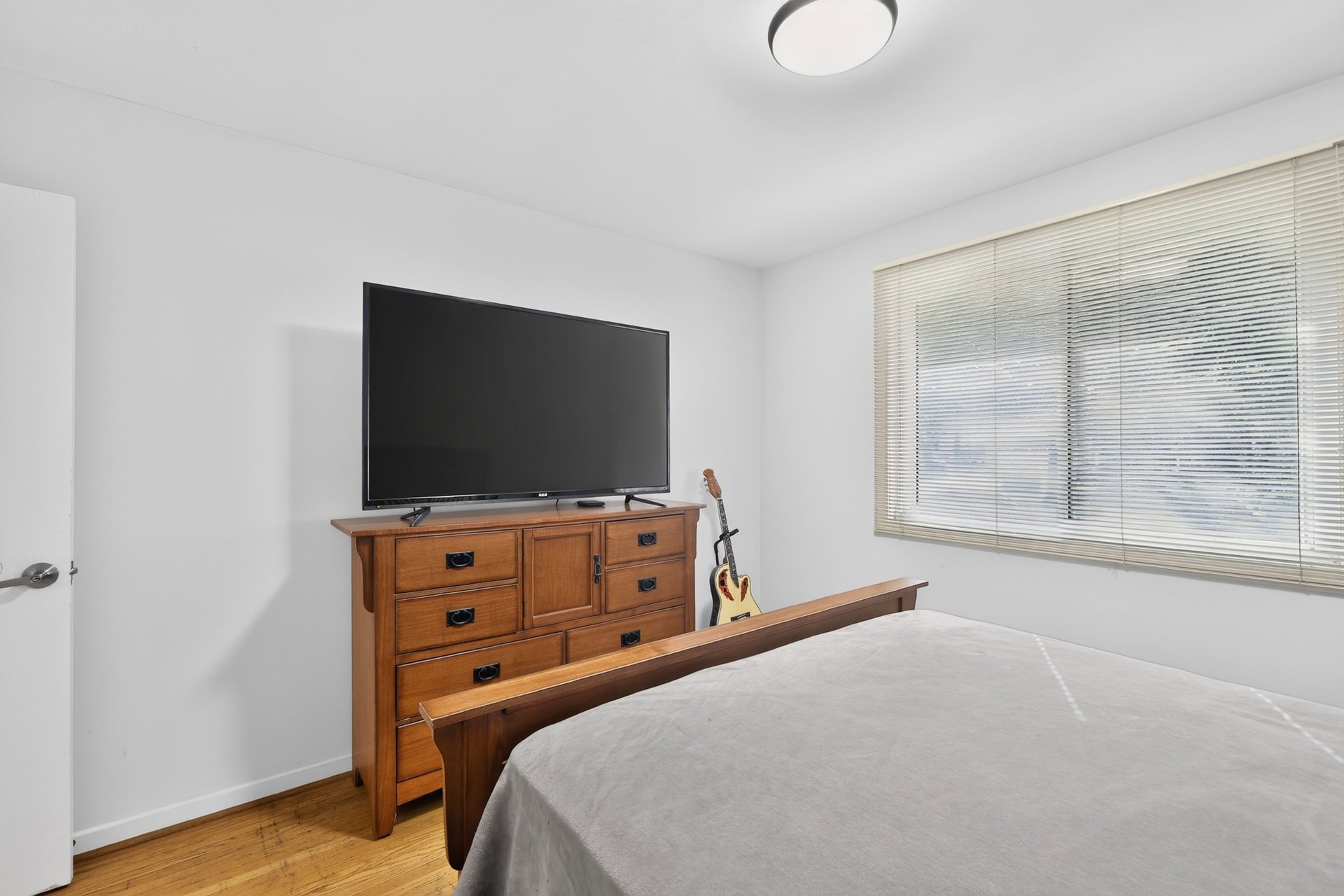 975 Cresthampton Lane