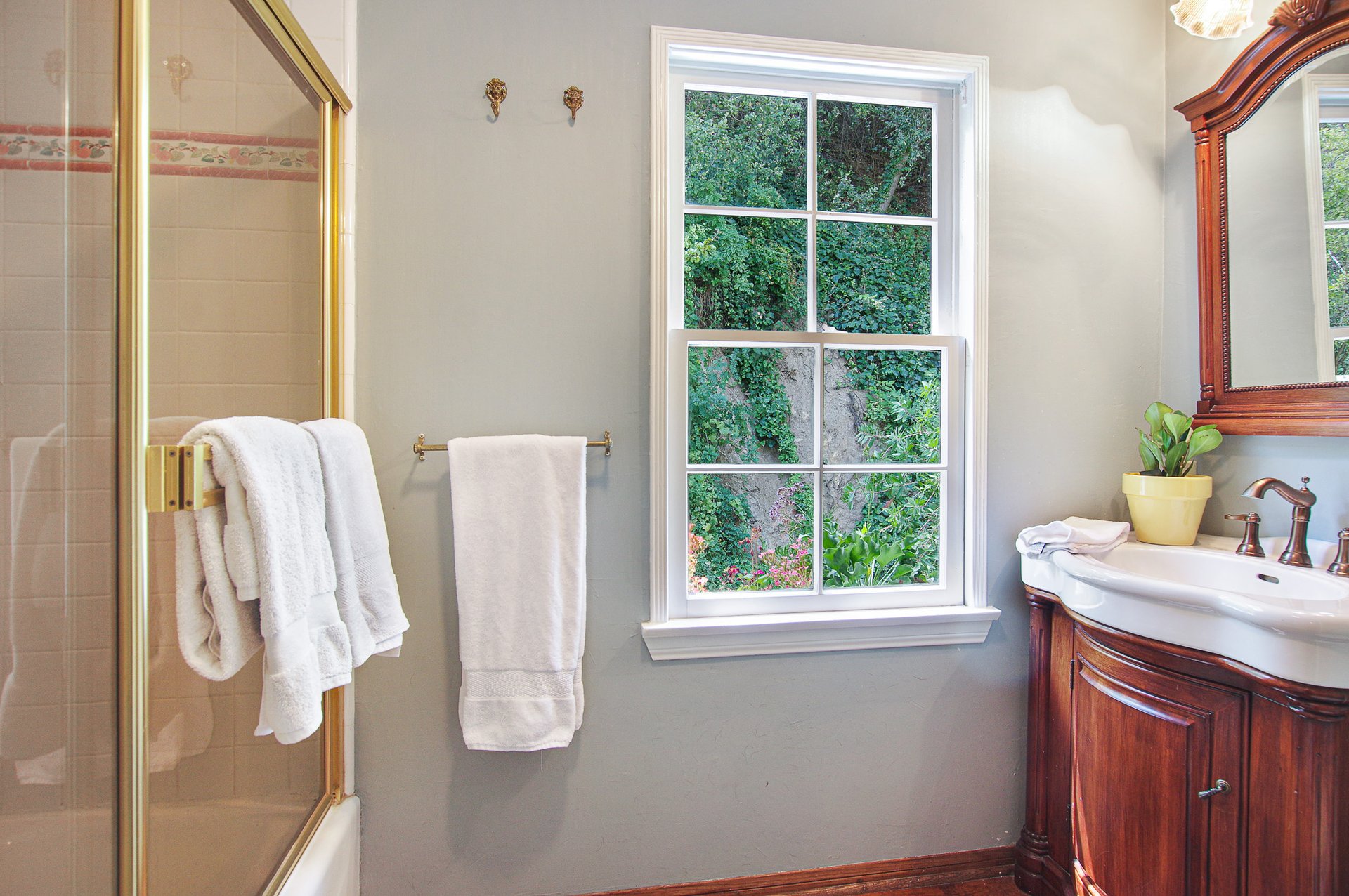 BEAUTIFULLY RESTORED, STORYBOOK CAPE COD HOME IN PRIME VERDUGO WOODLANDS.