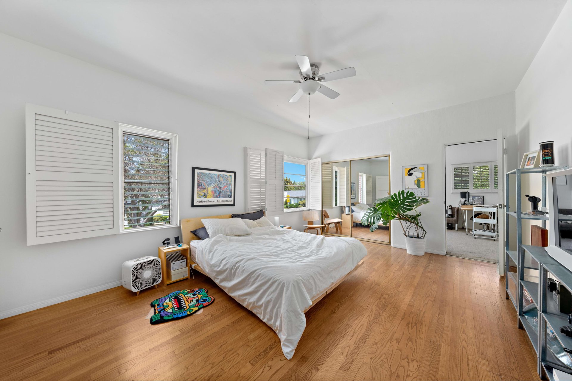 6120 Packard Street, South Carthay