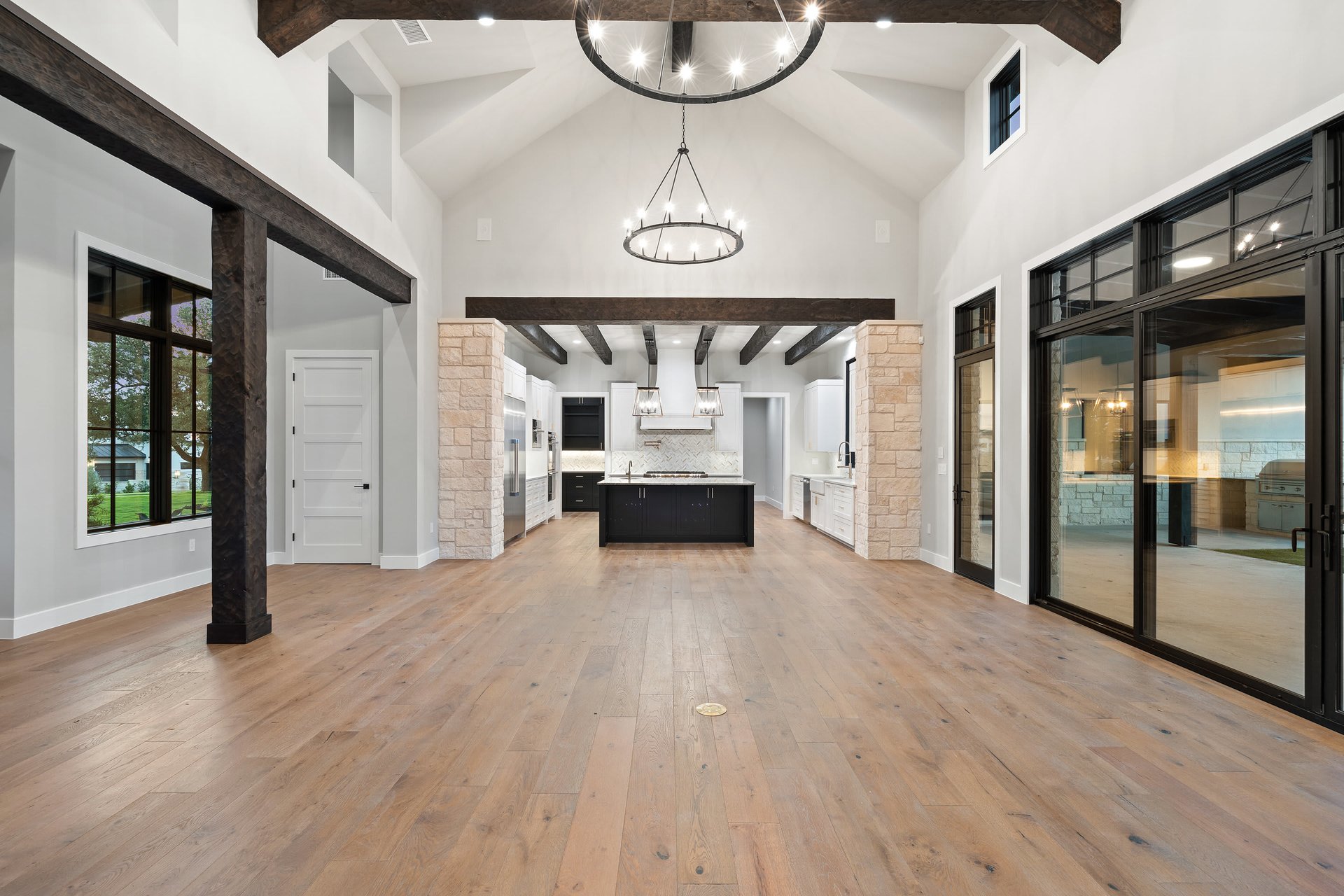 611 Casasanta Trl, Austin, TX 78738