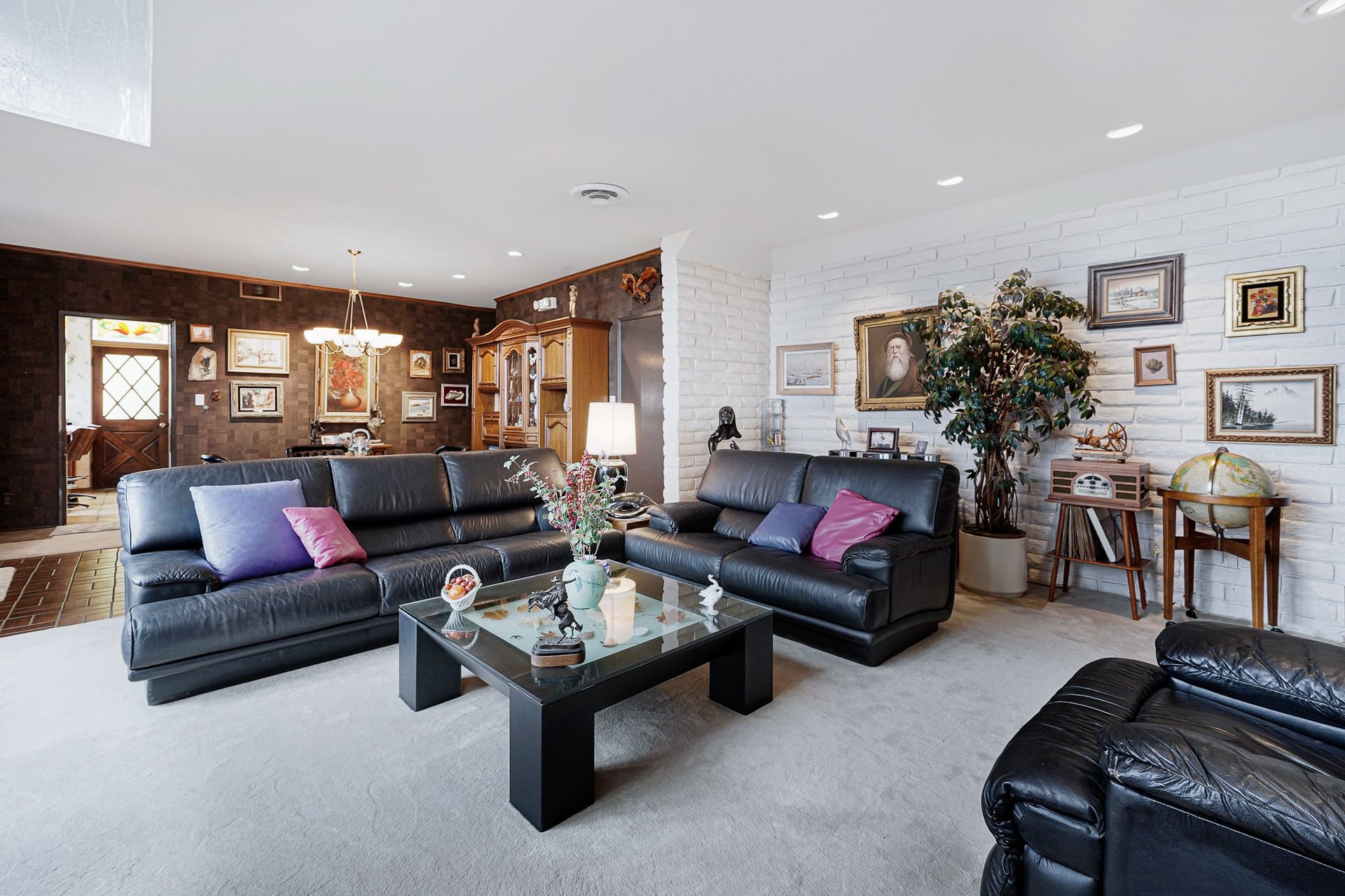 Original Condition Mid-Century Home with Stunning Downtown and City Views!