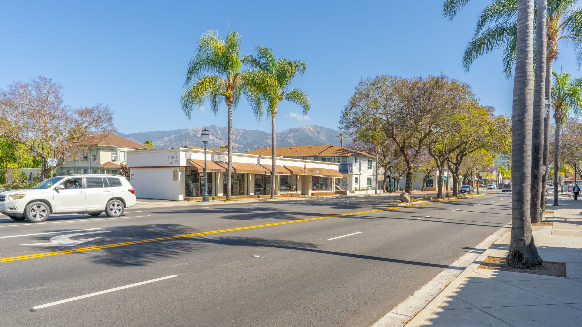 320 W Carrillo Street