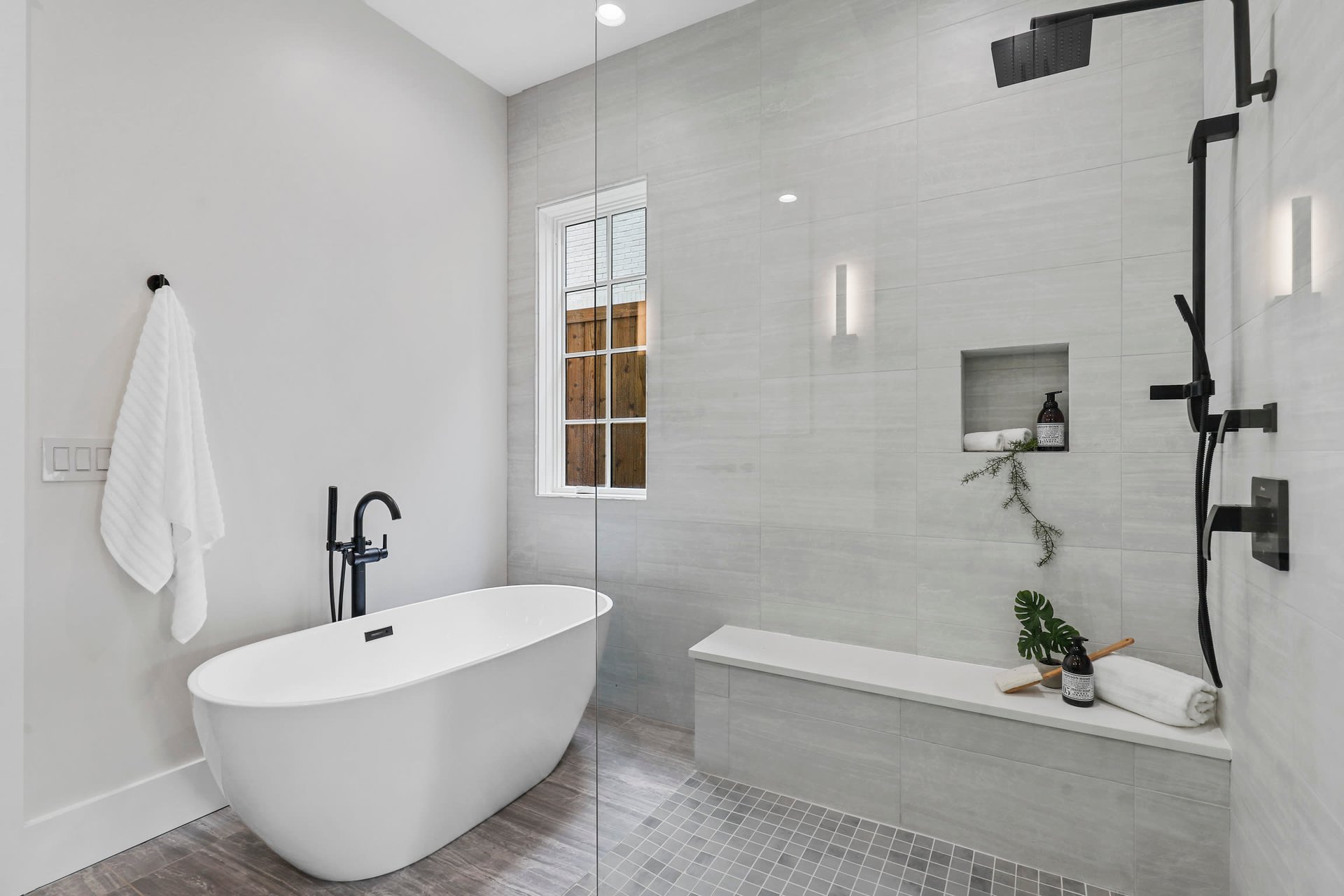 109 Crestwood