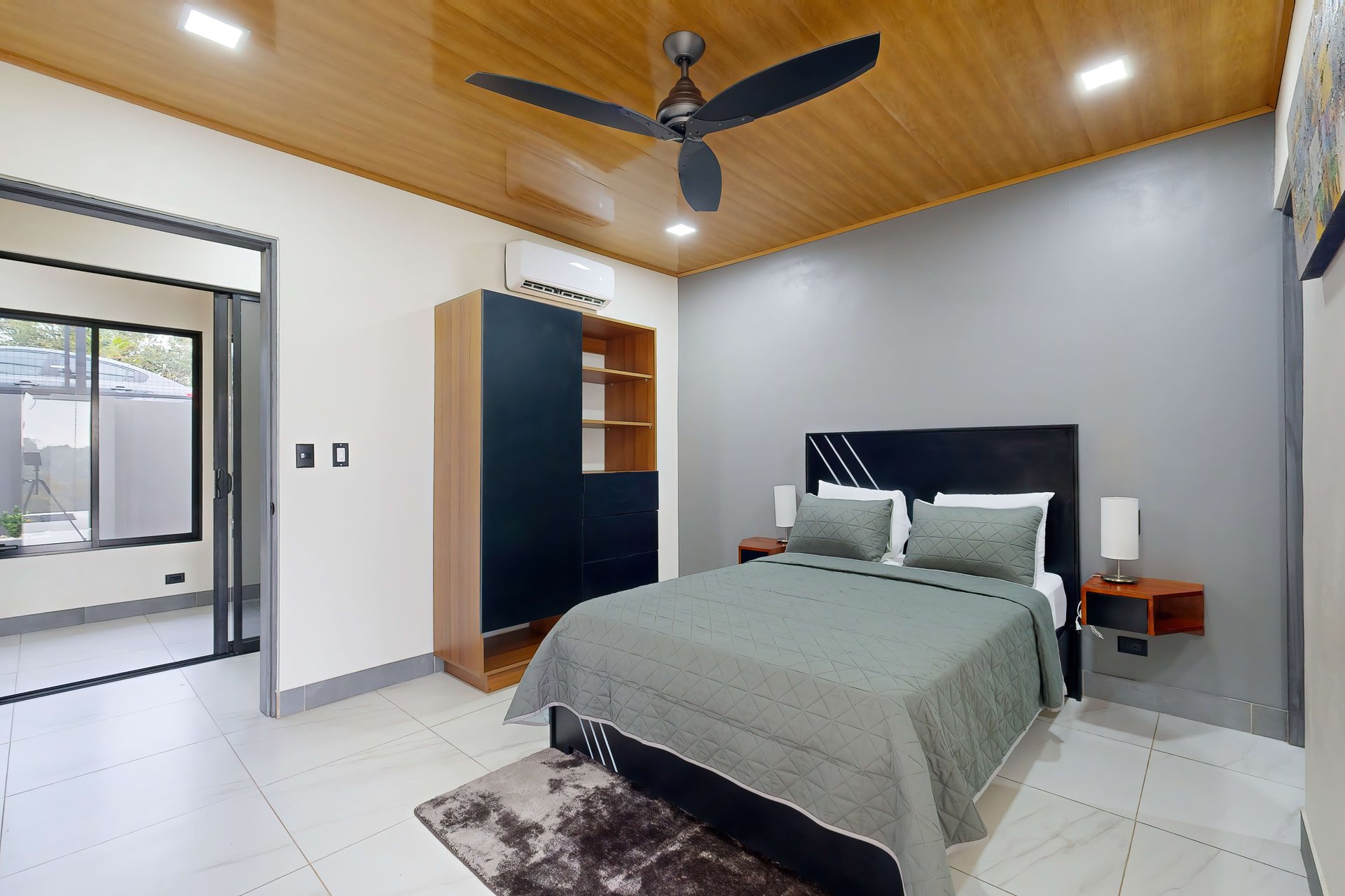 Casa Palma, Brand New Luxury 3 bedroom, 4 bathroom home with Amazing Sunset View in Quepos