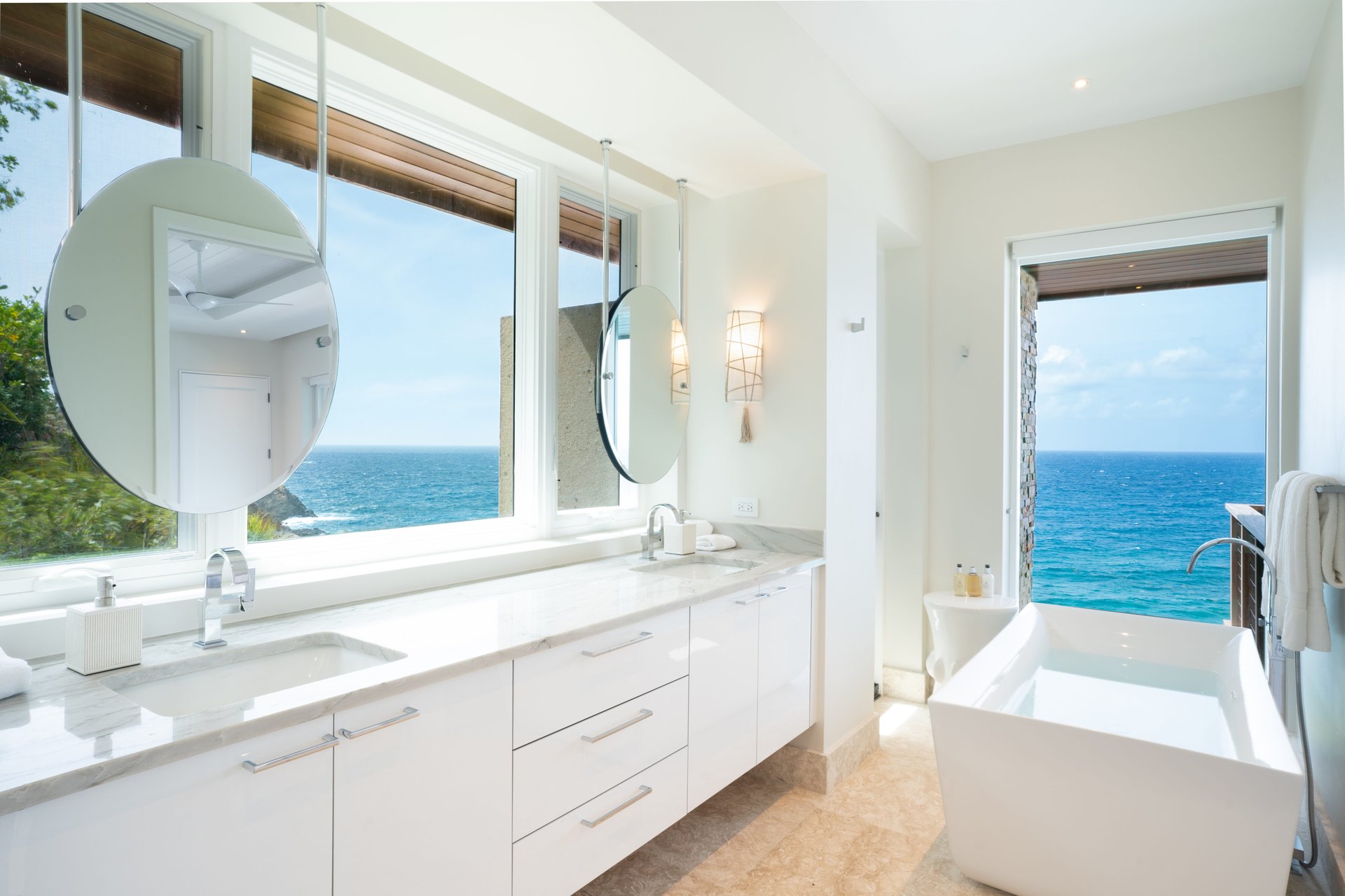 Whale Point Villa
