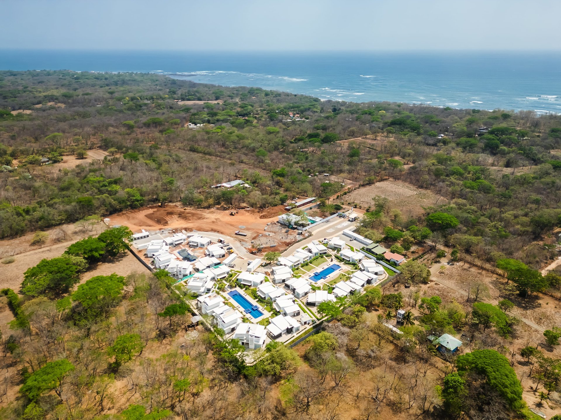 The Enclave | Ultra-Modern 3 Bedroom Villa Located Minutes From the Beach!