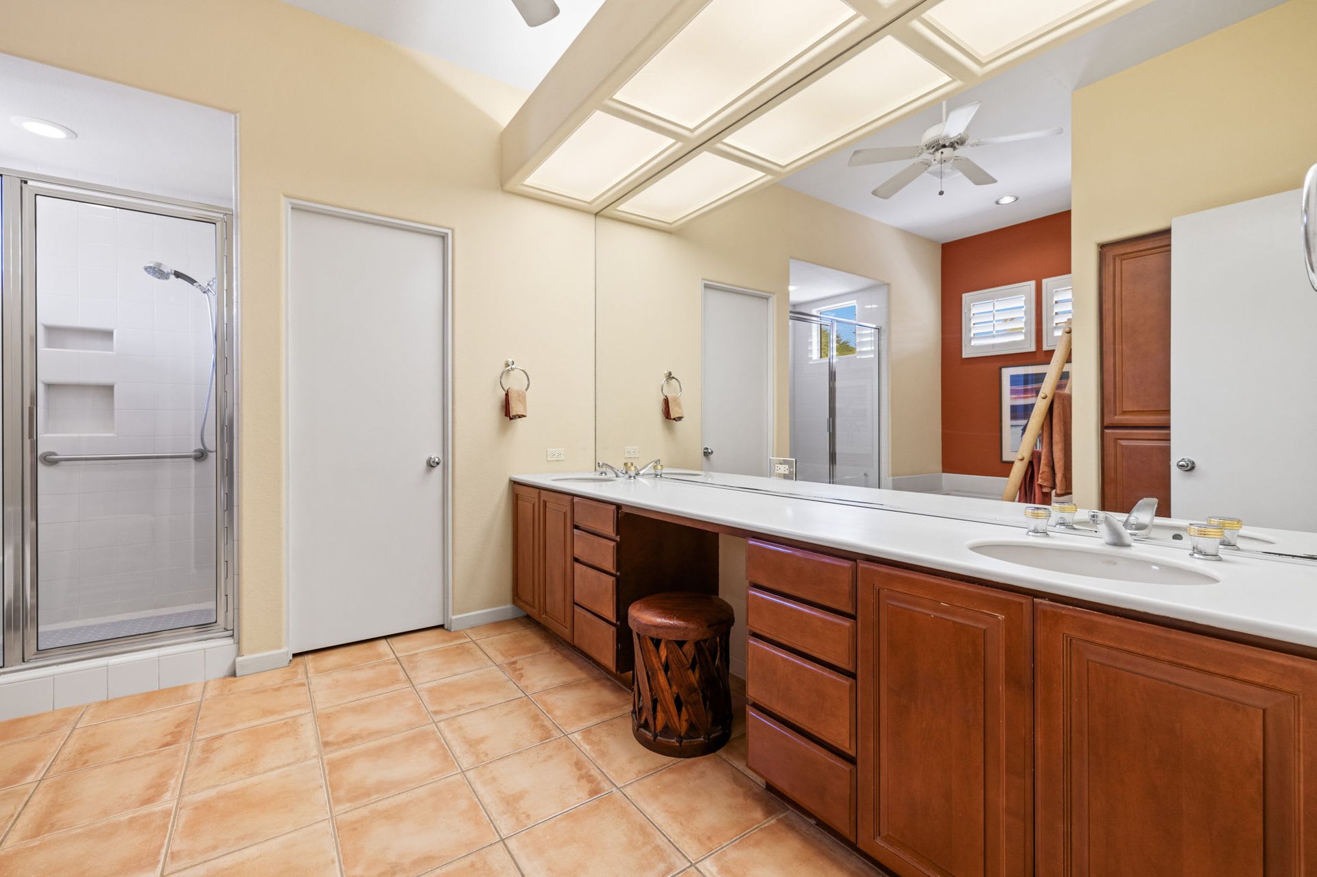 448 White Horse Trail 