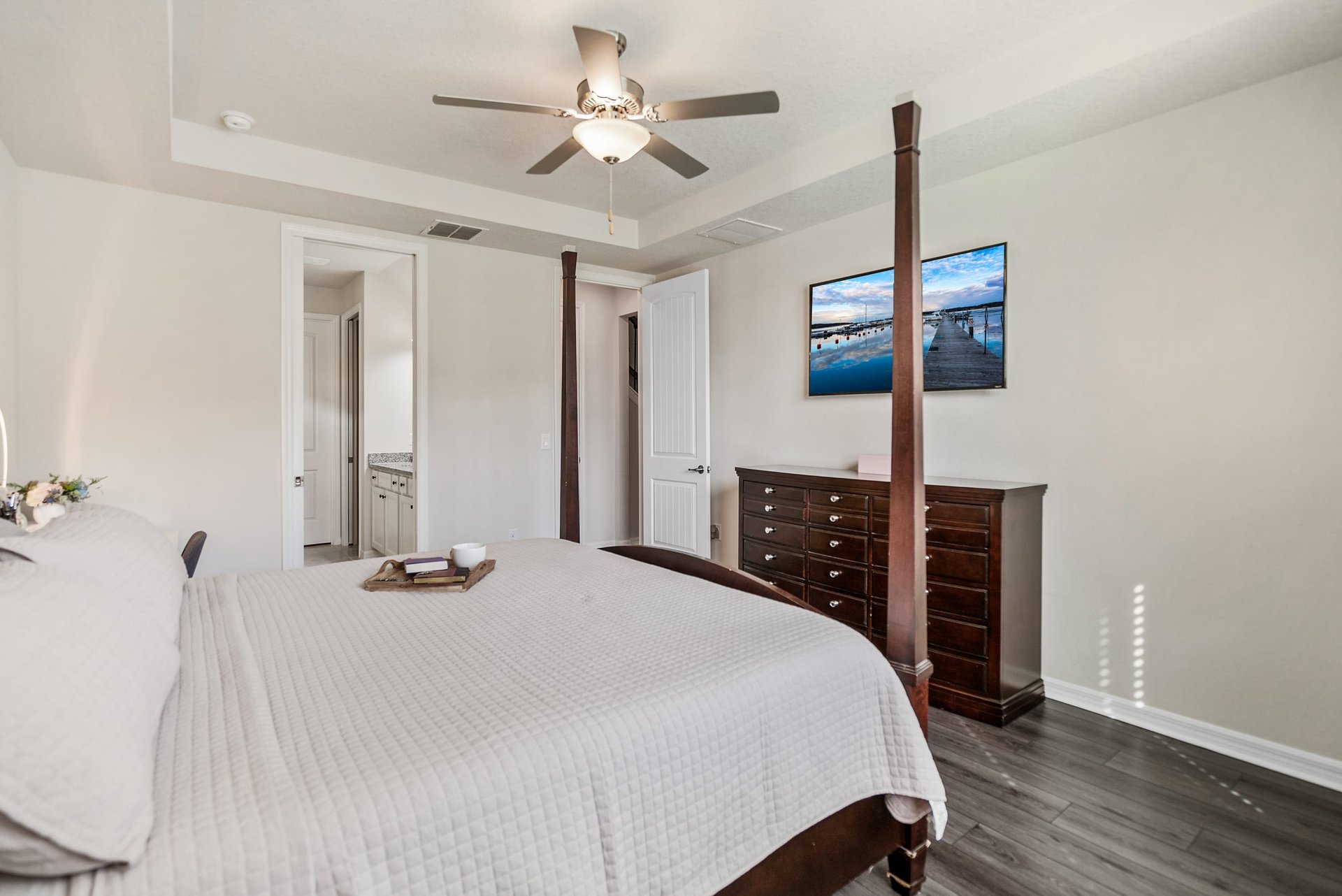 7604 POOL COMPASS LOOP 