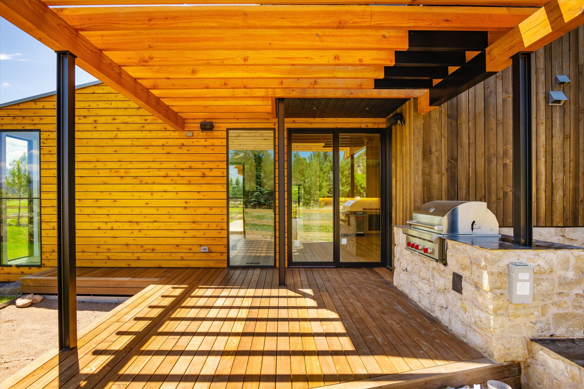 822 Perry Ridge