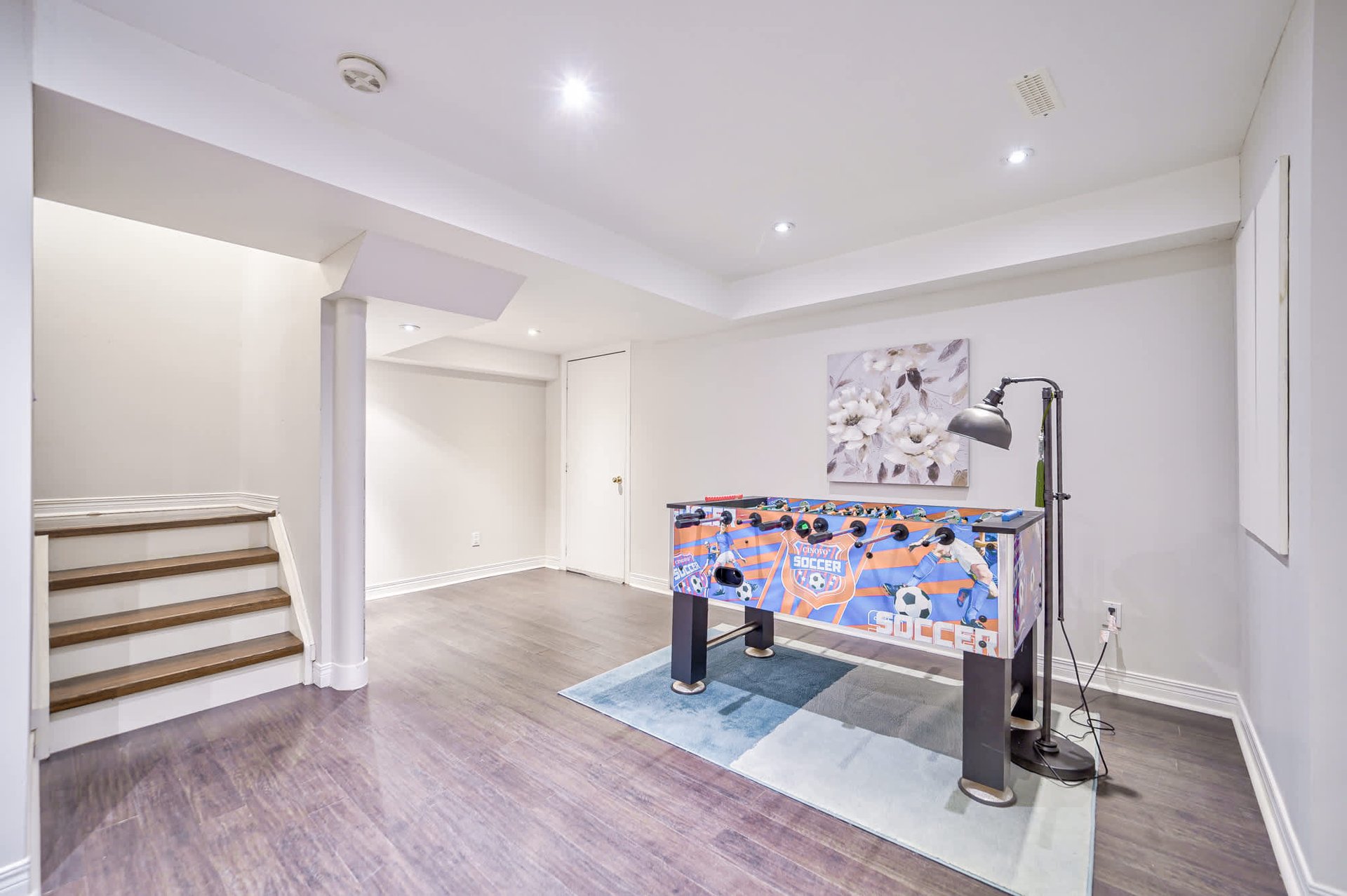 2164 Highcliffe Way