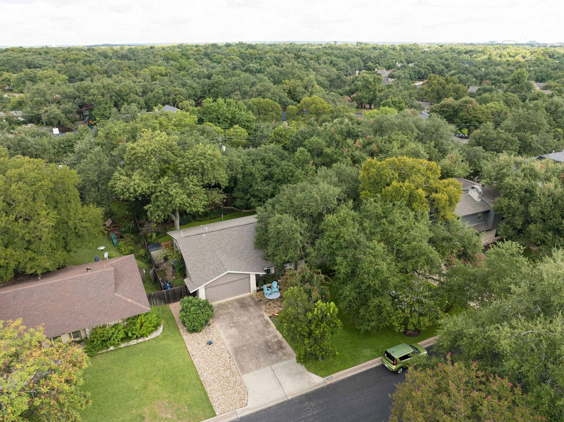 7110 Sungate Drive 