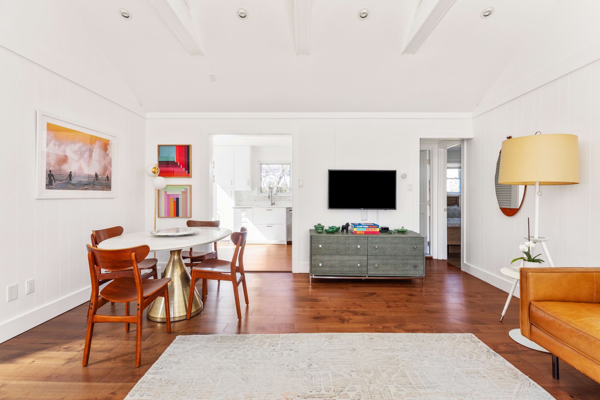 HIGHEST SALE ON BAY ROAD