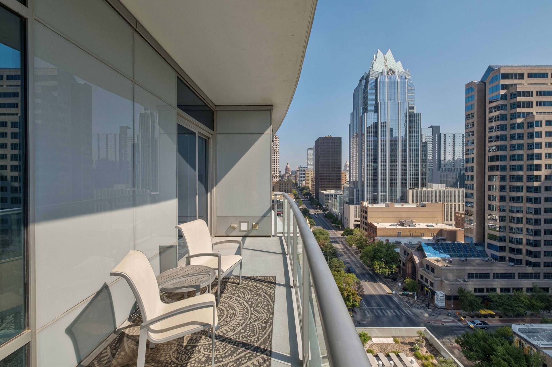 200 Congress Ave #15B