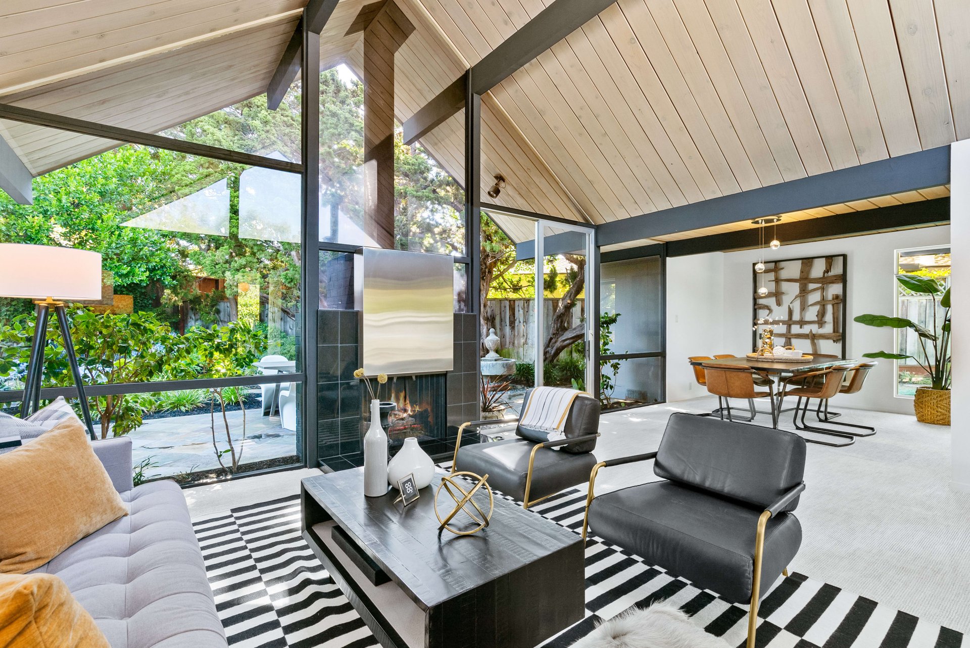 958 Eichler Drive