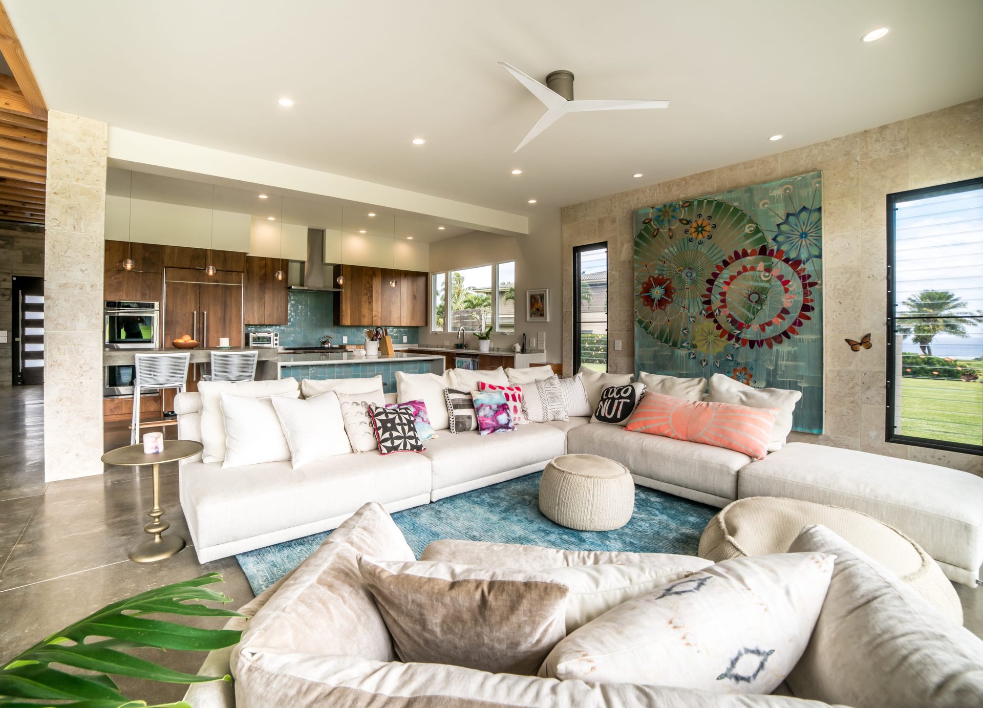 4011 Aloalii Dr