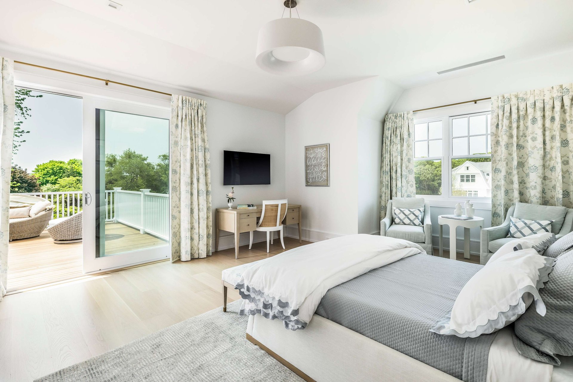 Bridgehampton Estate with Tennis