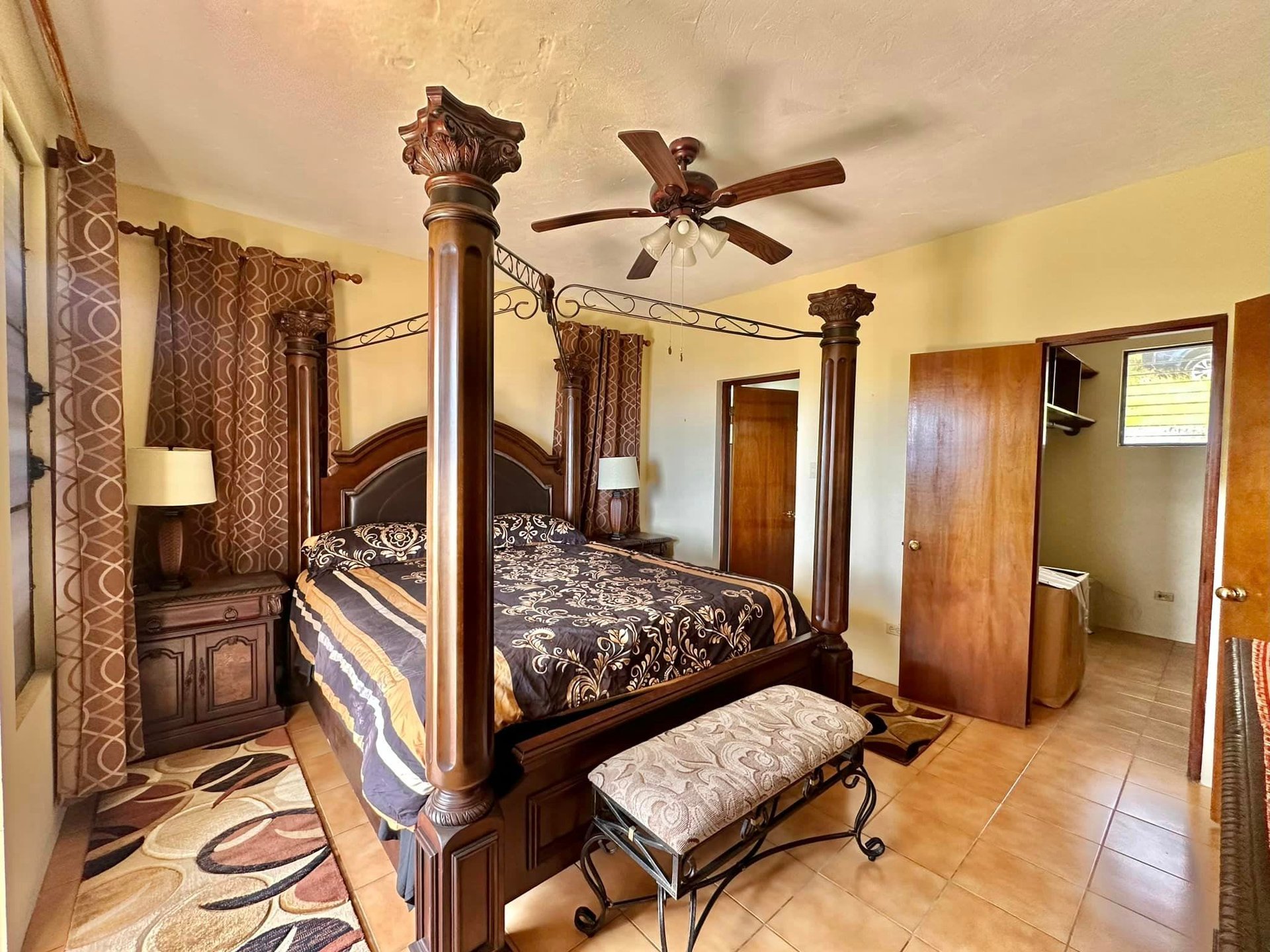 838 Joe's Hill 2 Bedroom Apartment