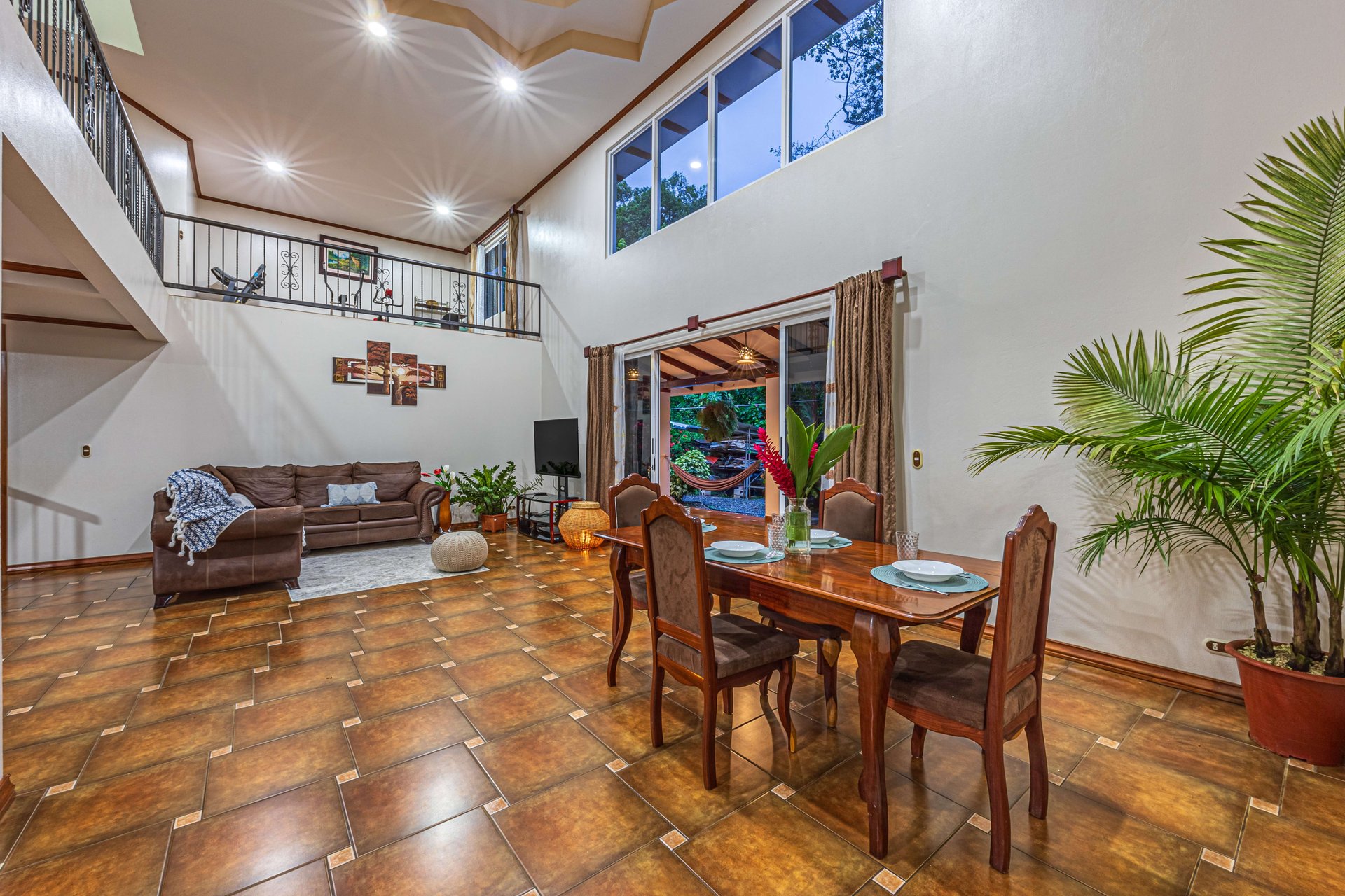 Commercial Building Opportunity in the Heart of Uvita. On Creek with Beautiful Jungle View