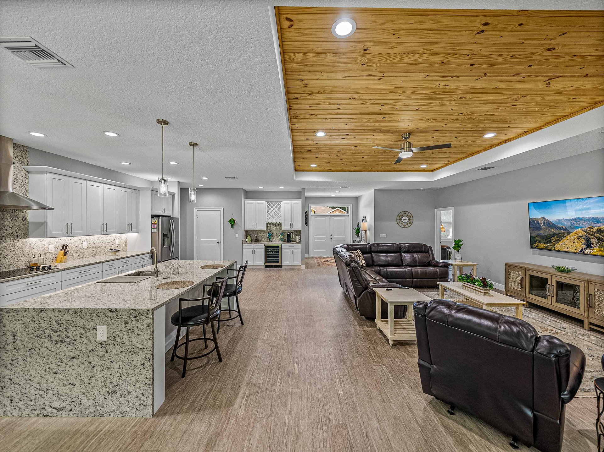 11521 PINE HOLLOW WAY