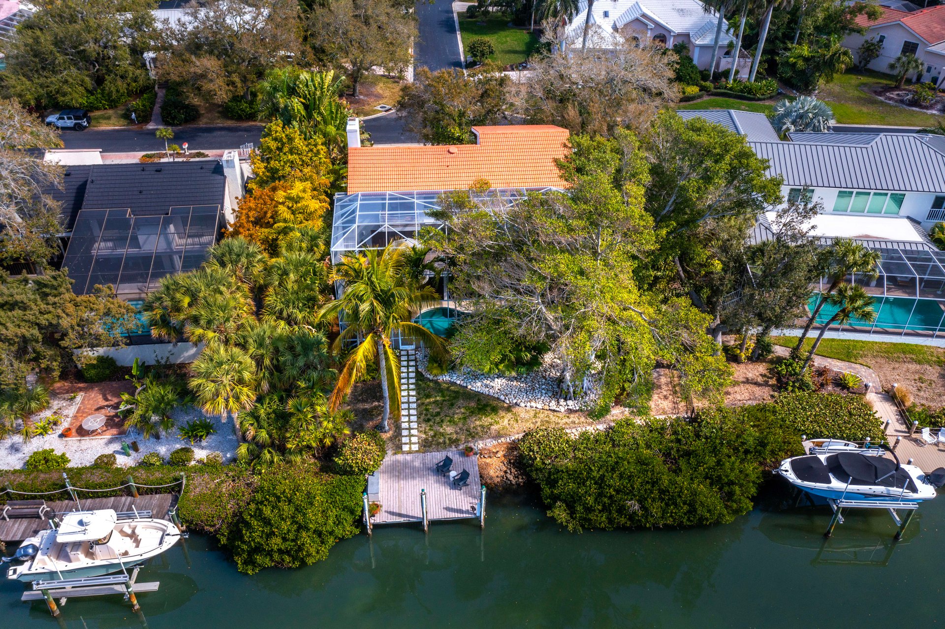 3381 BAYOU SOUND