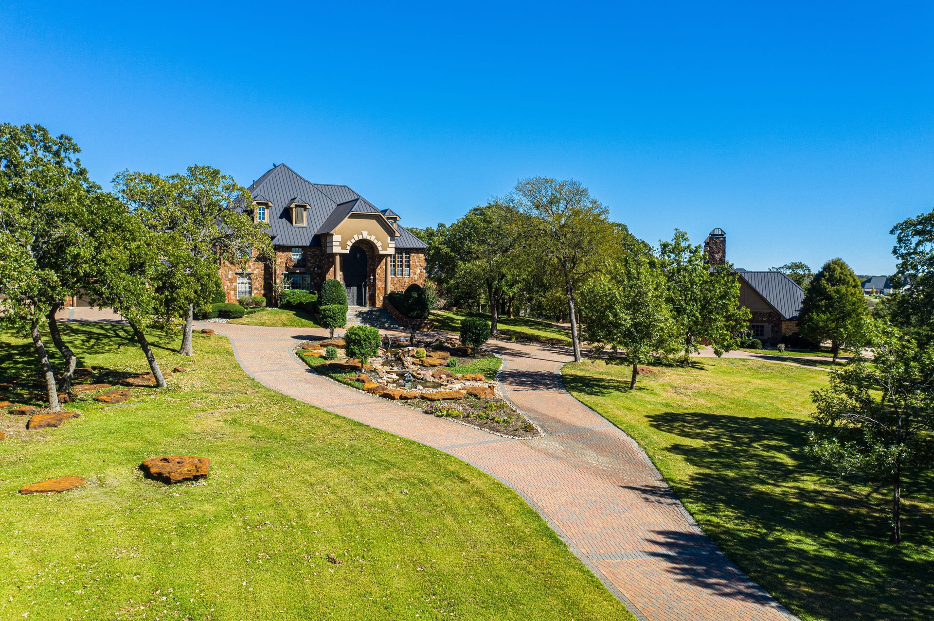 5101 Kensington Court