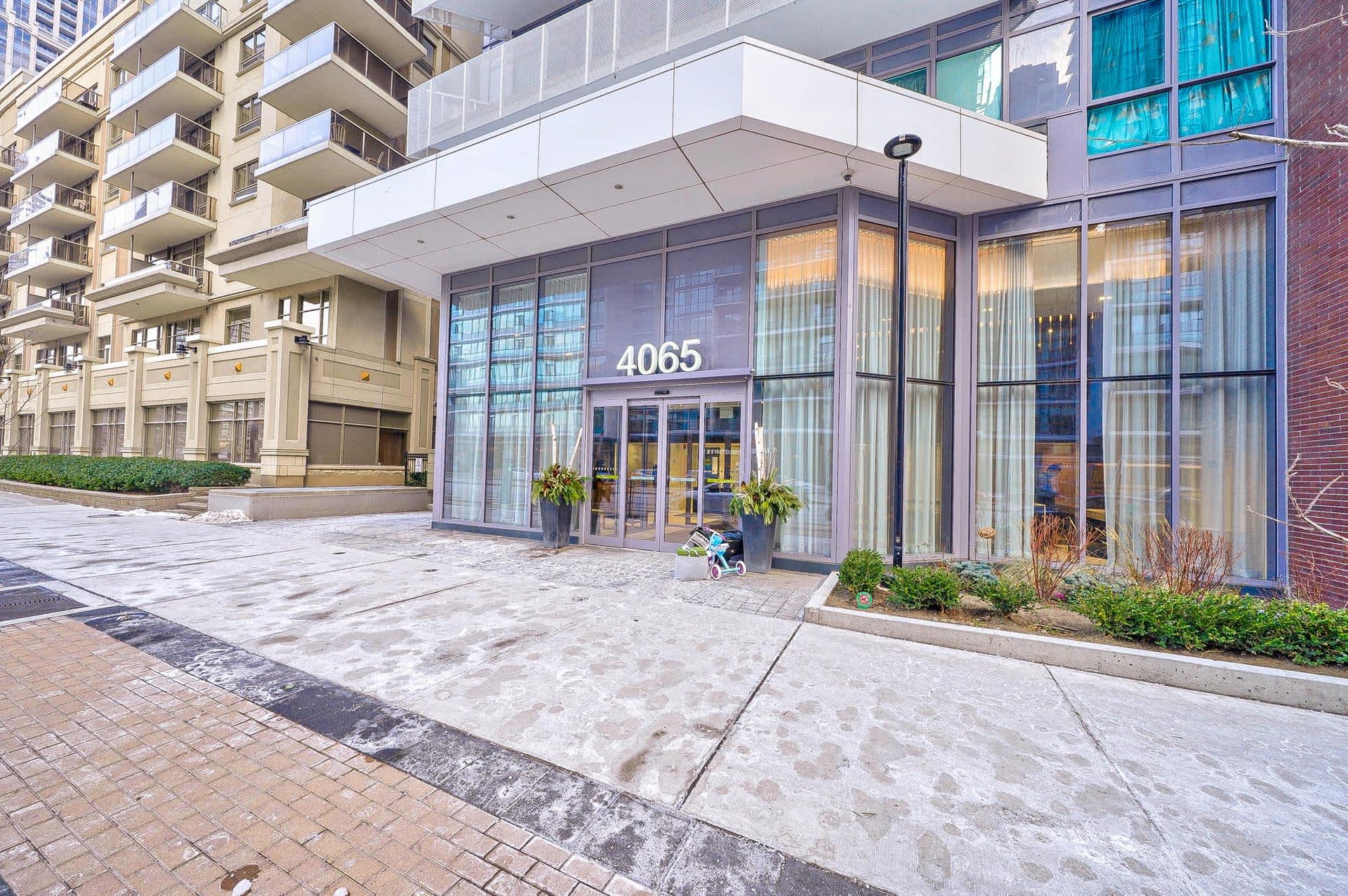 4065 Confederation Pkwy 2602