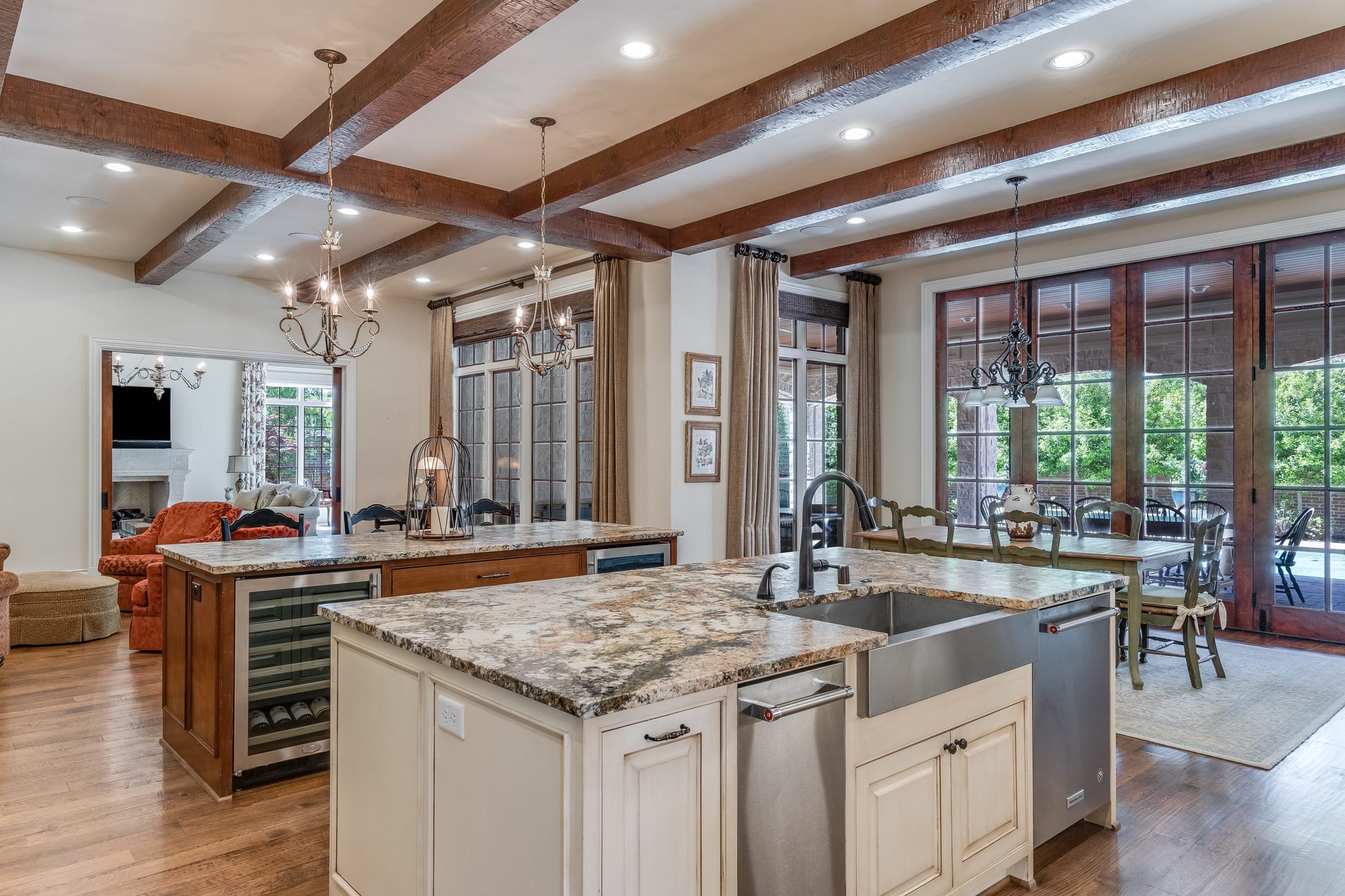 6400 Drawbridge Lane