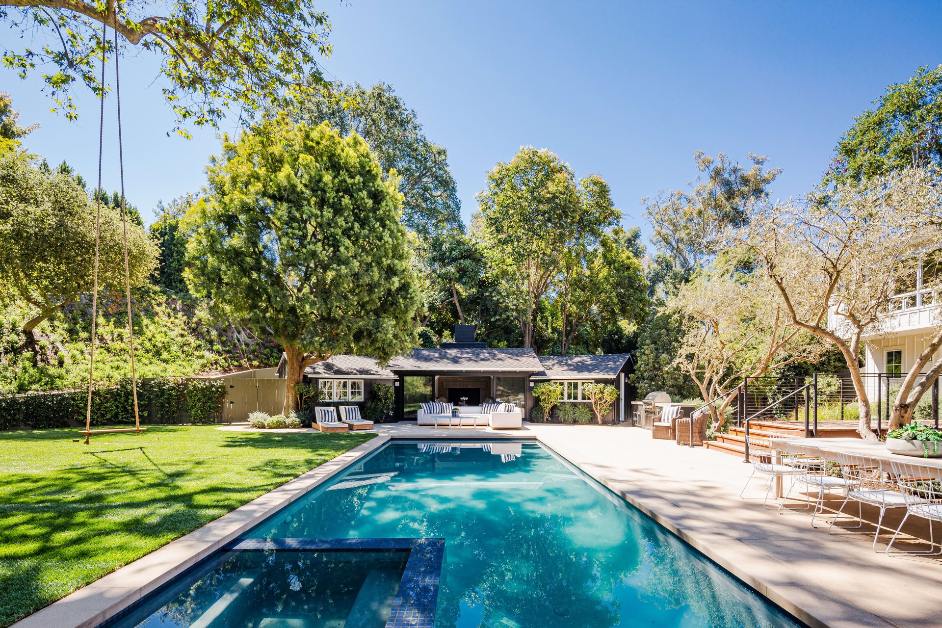 280 S Canyon View Dr. 