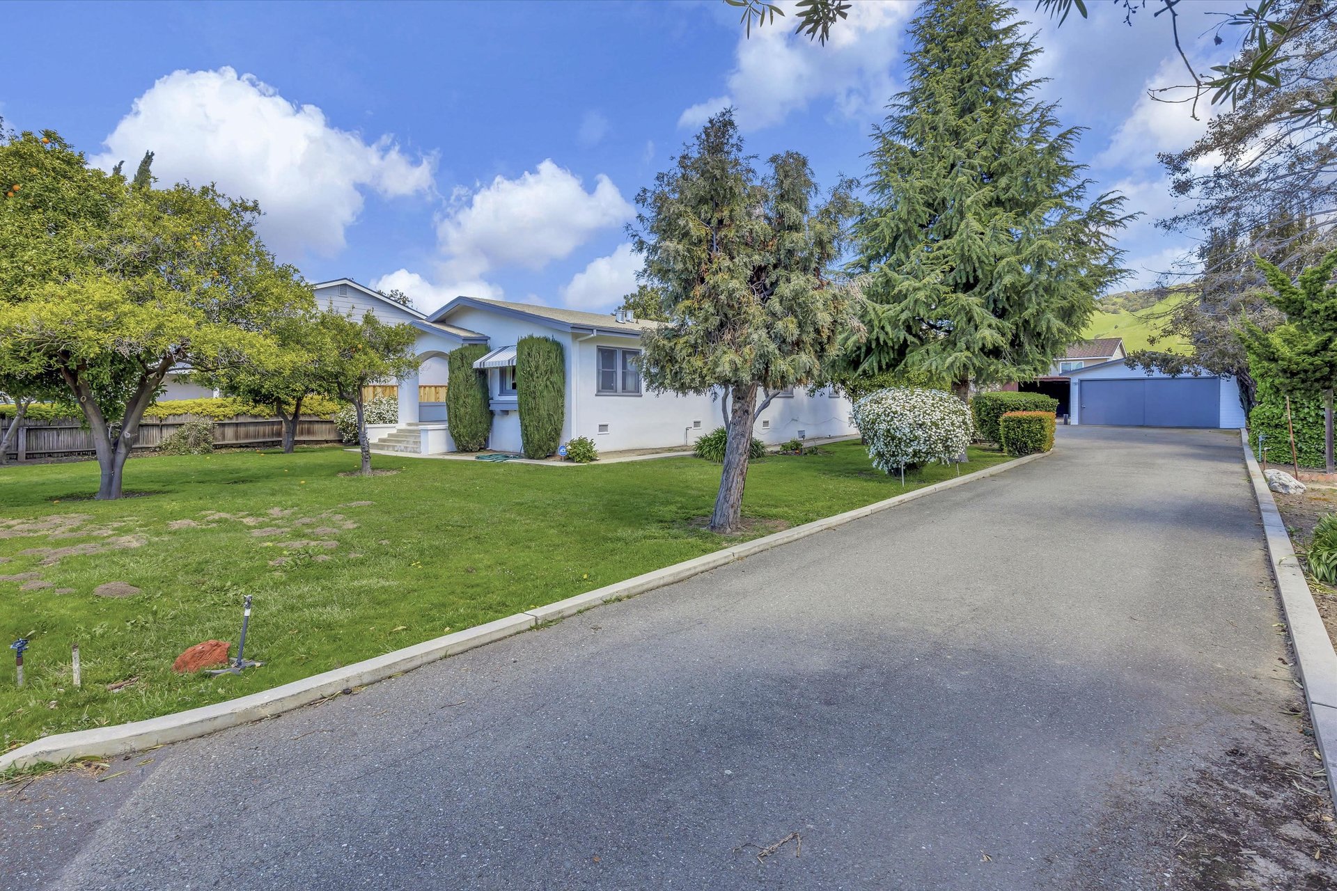 38860 Cherry Ln