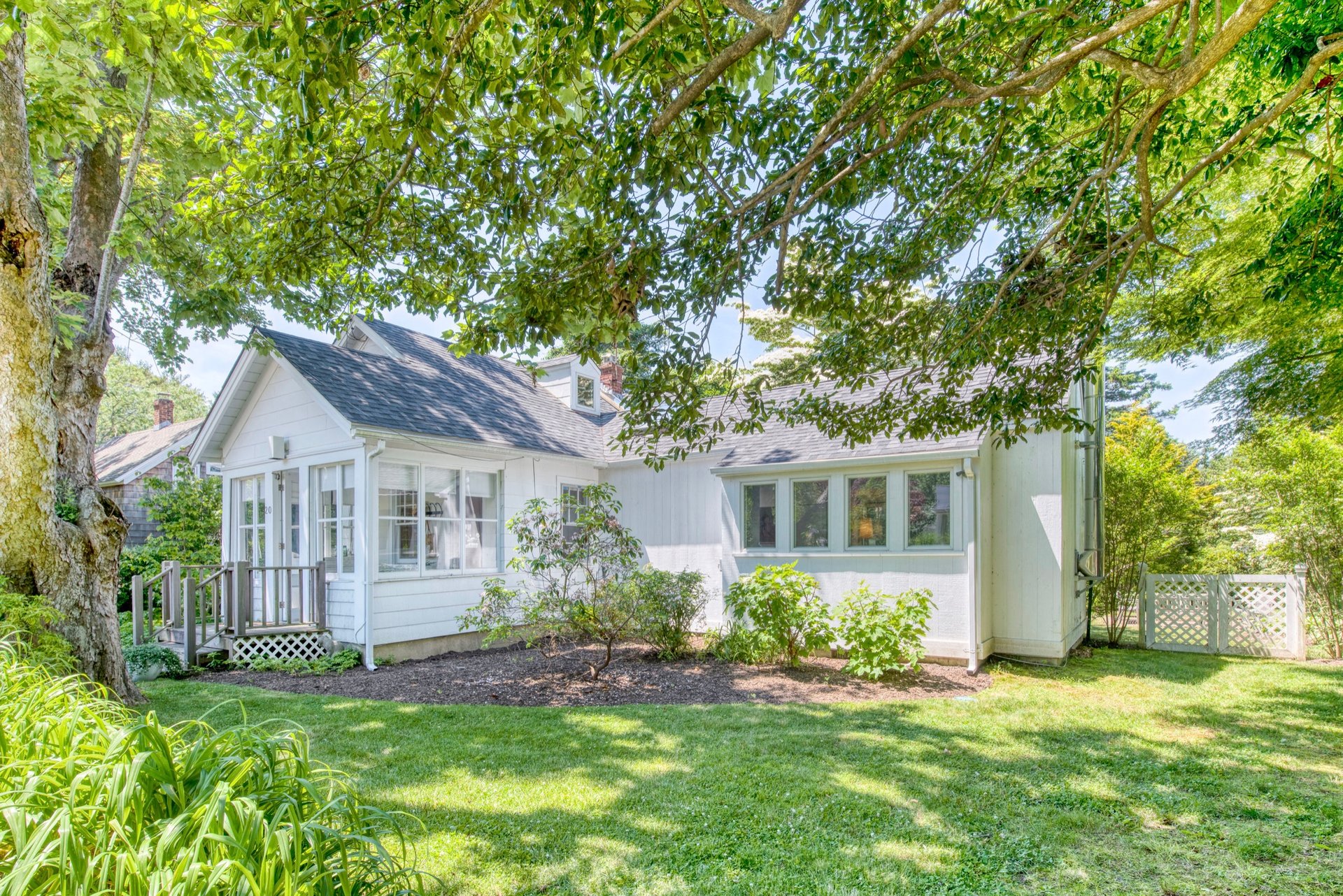 20 Chester Ave 