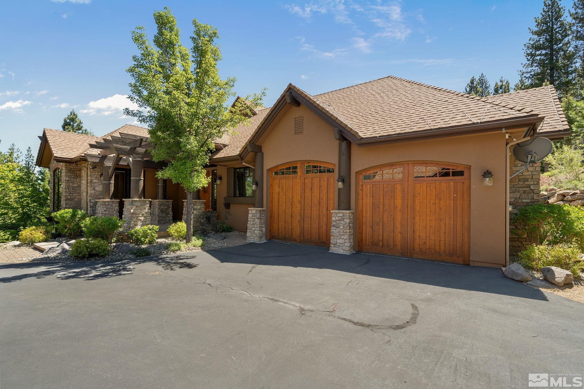 239 E Jeffrey Pine Rd. Reno, NV 89511