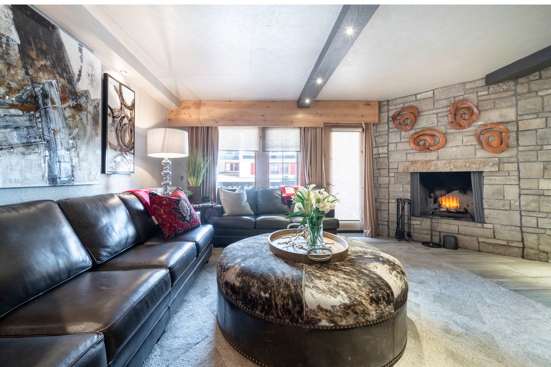 The Lodge at Vail Condominiums #262