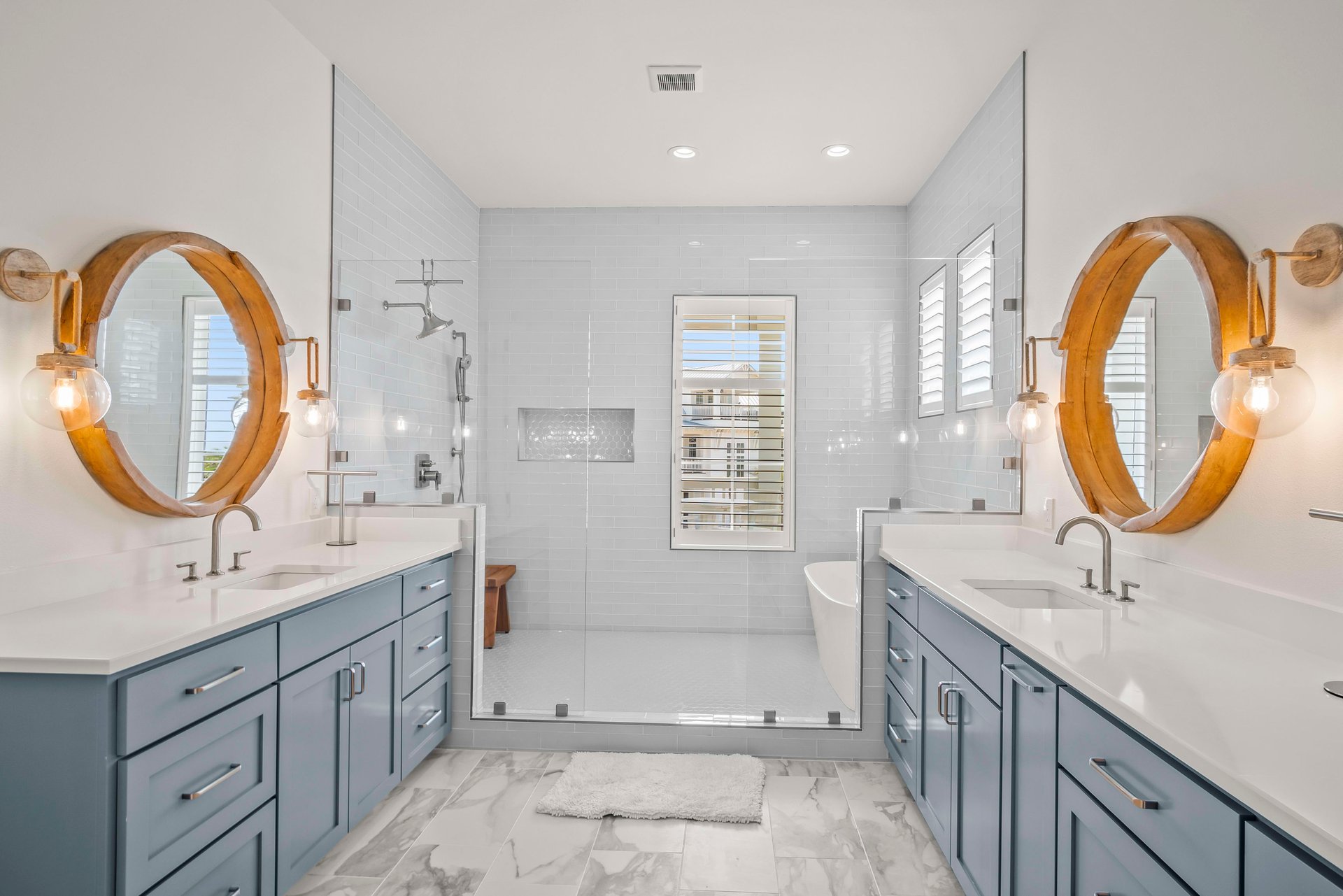 227 Laughter Lane, Port Aransas, TX 78373