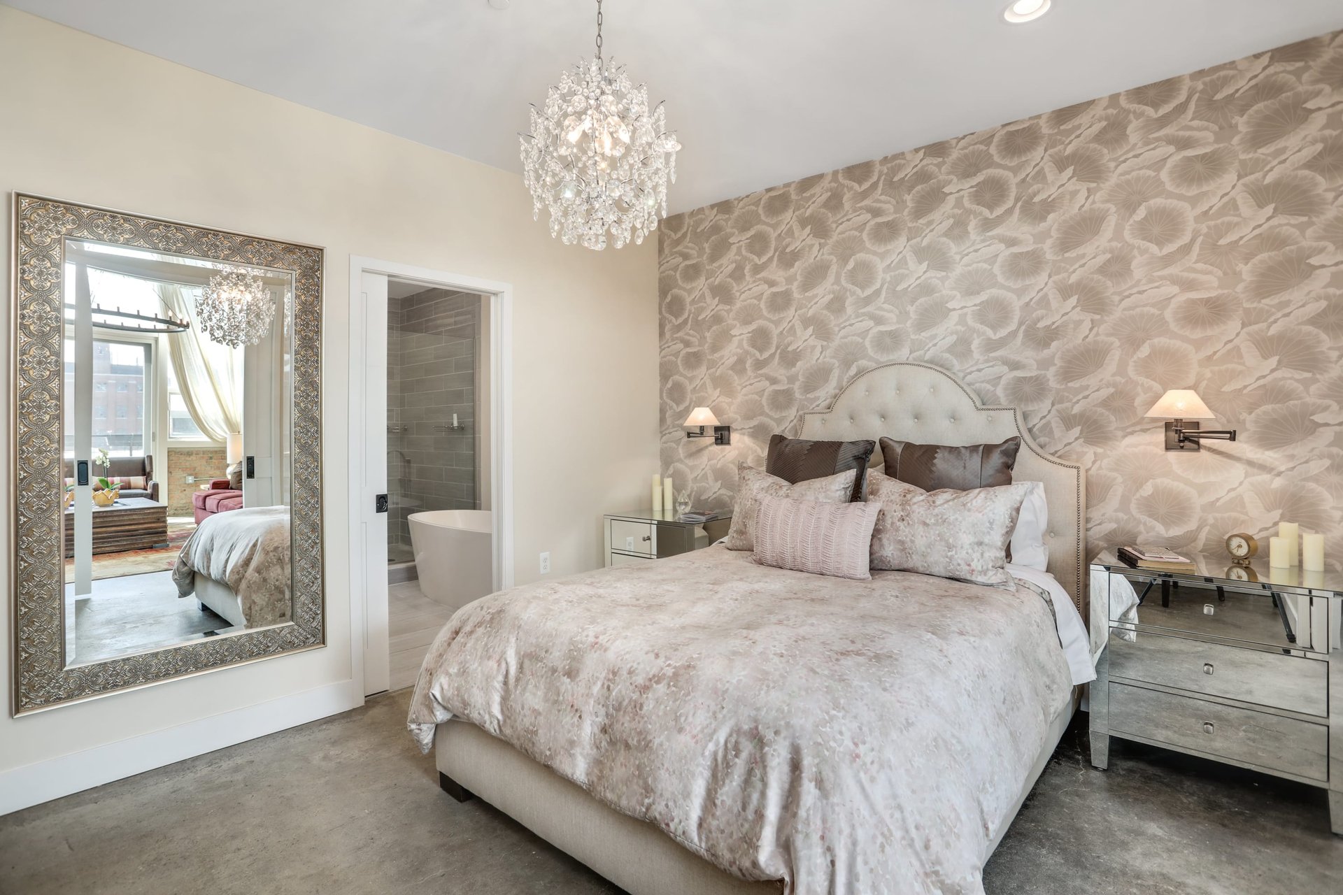 444 West Willis Street #411