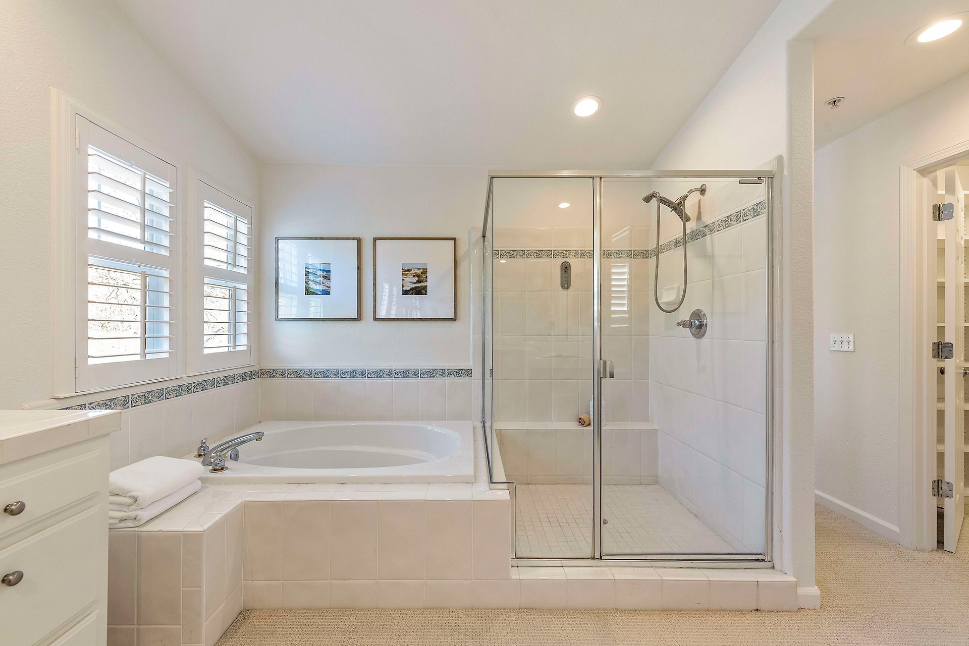 27 Presidio Dr